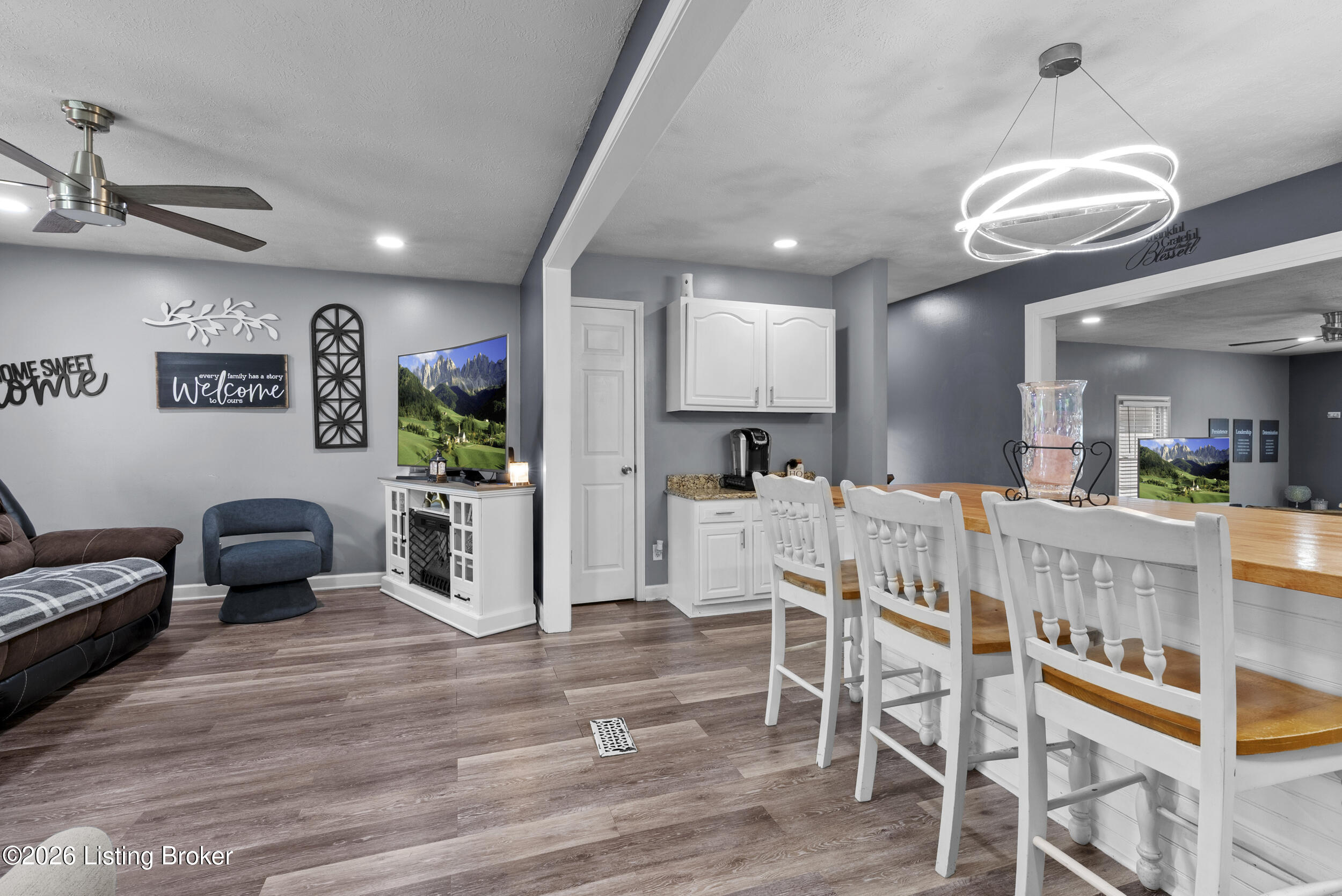 6304 Nigel Dr