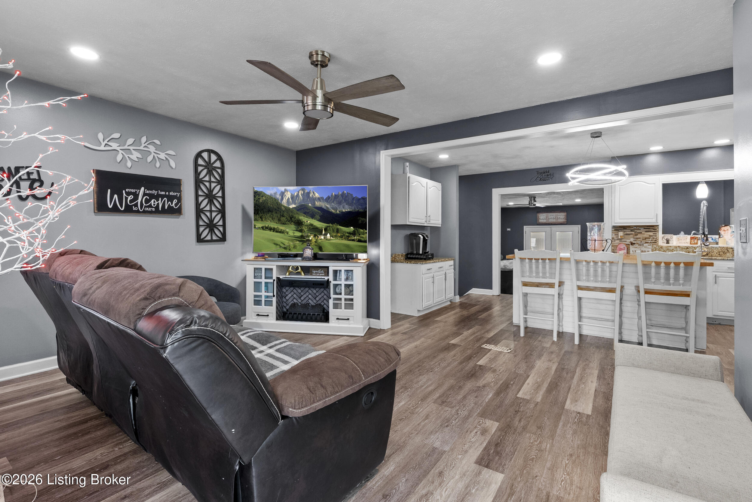 6304 Nigel Dr