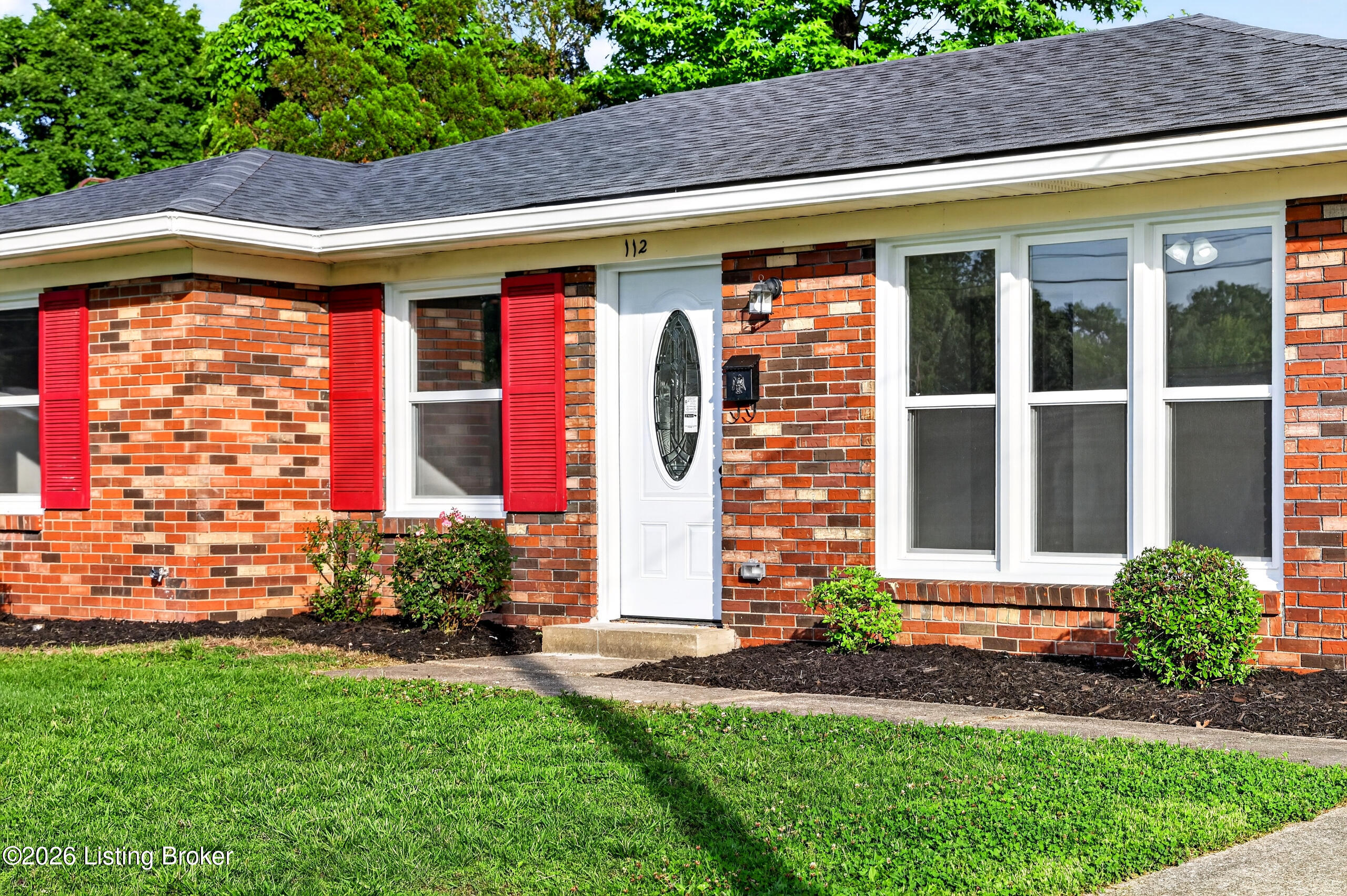 112 Daryl Ct
