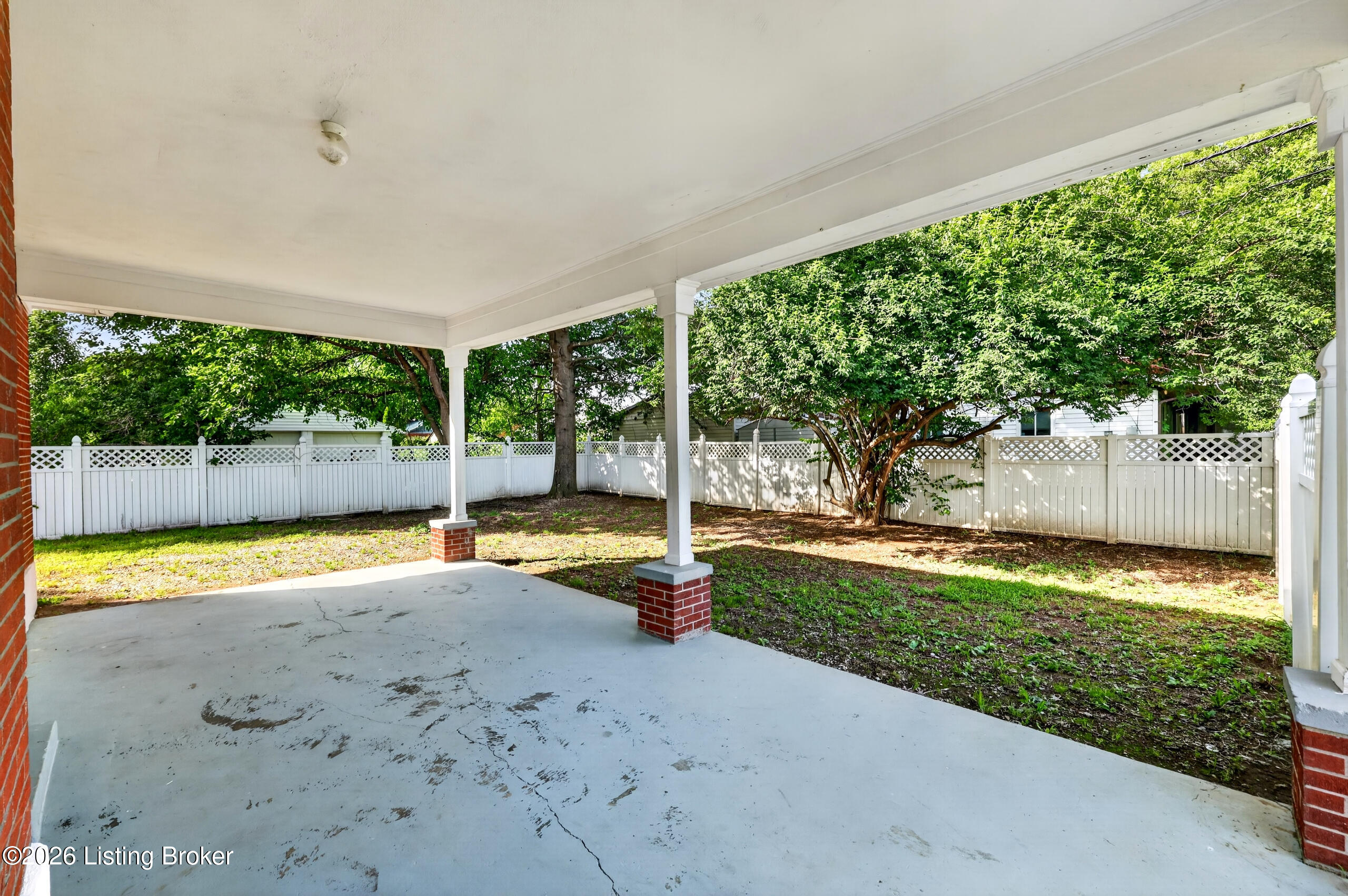 1959 Bashford Manor Ln