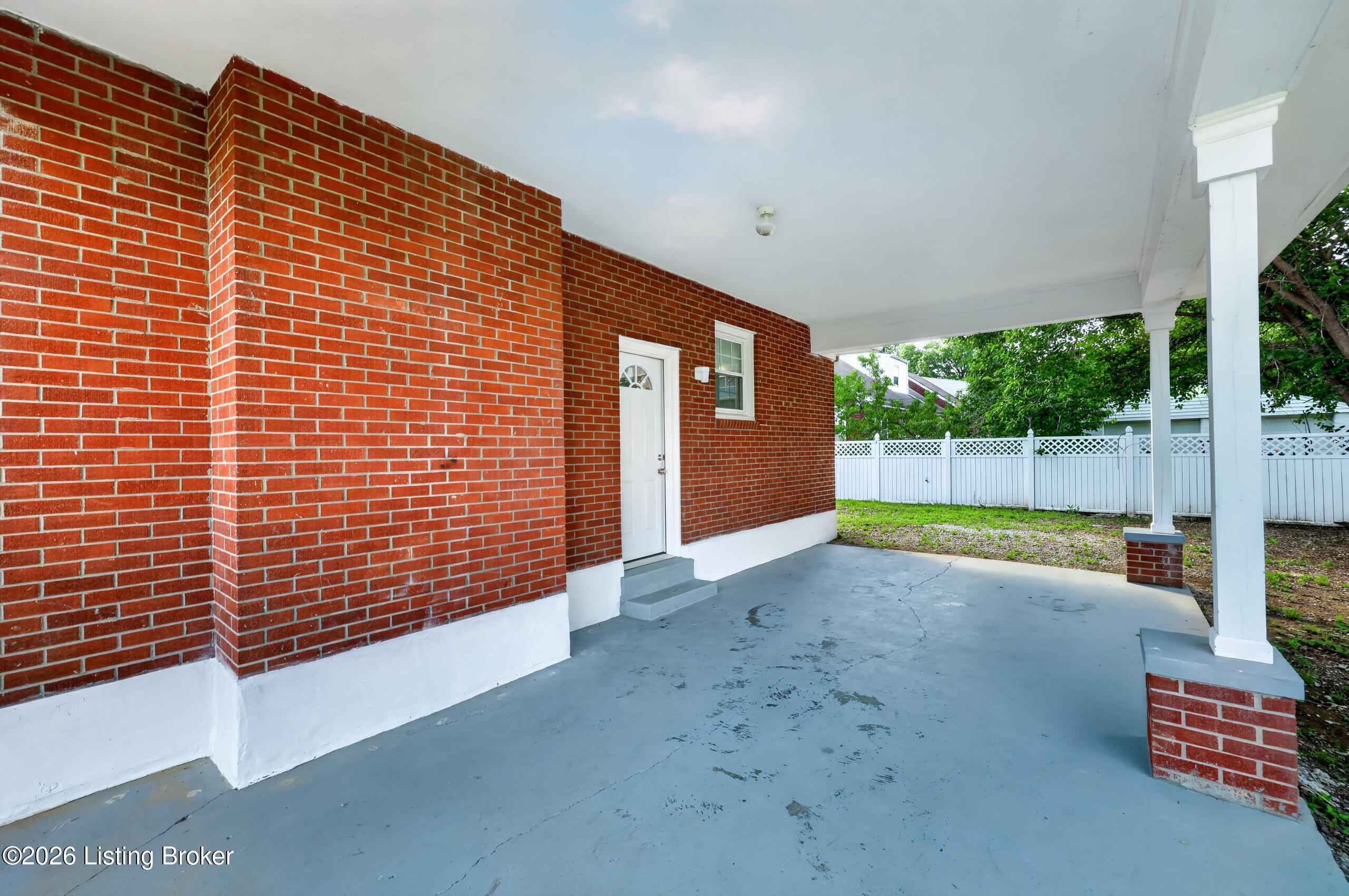 1959 Bashford Manor Ln