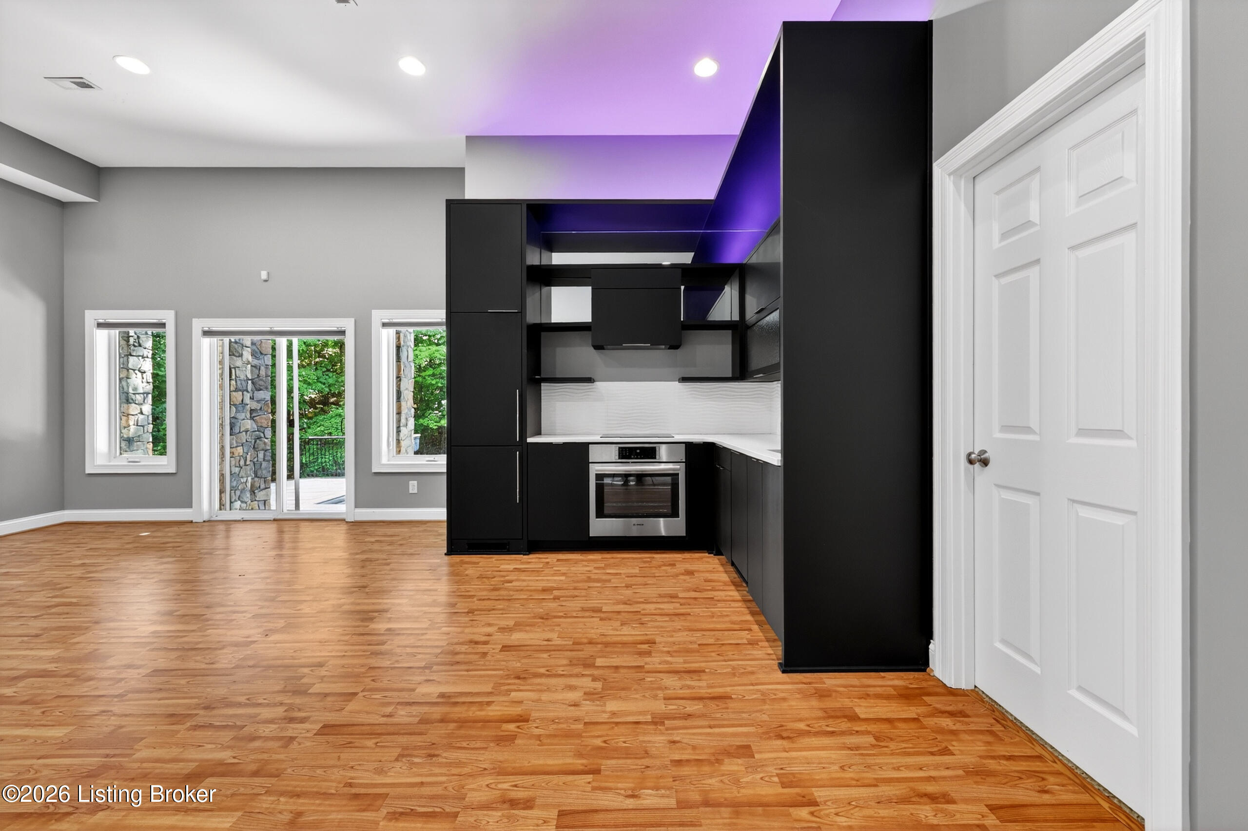 17036 Ashburton Dr
