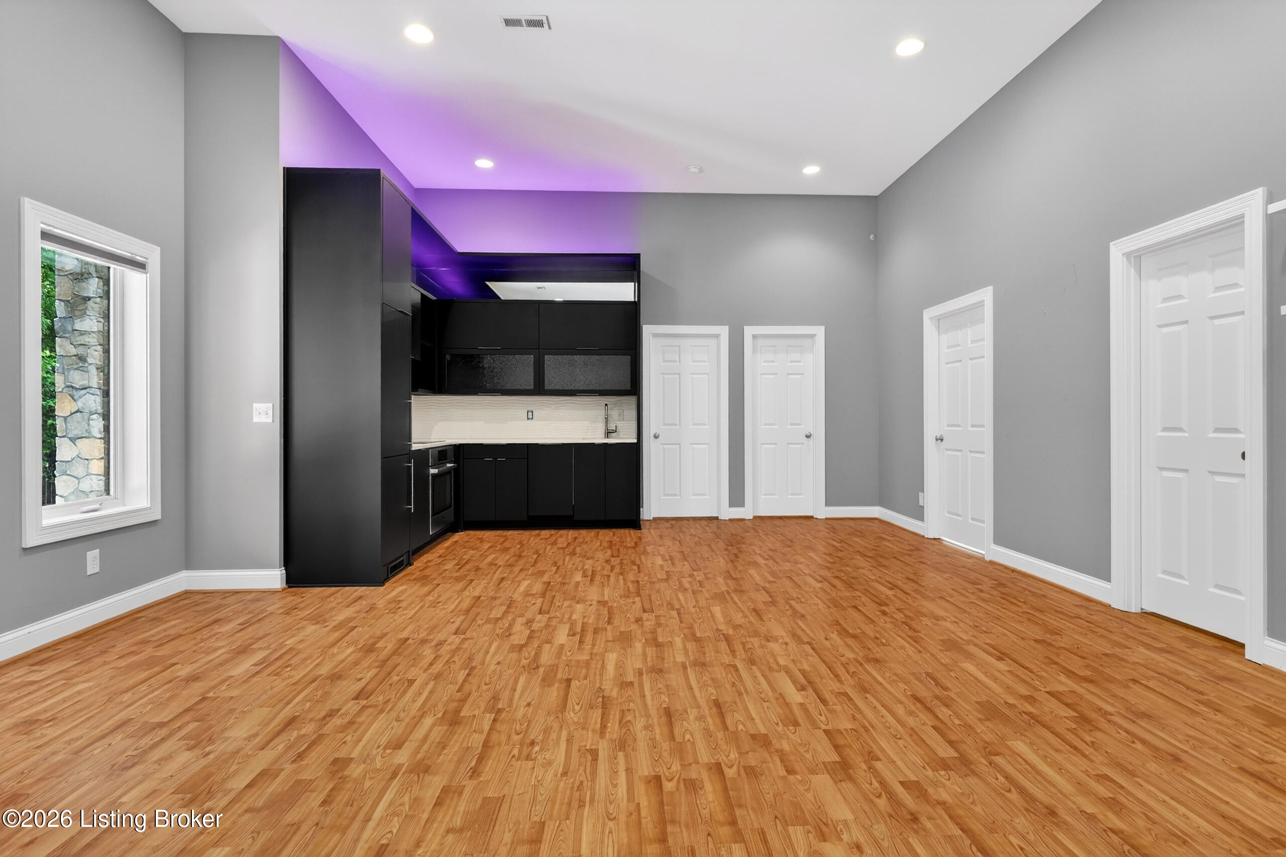 17036 Ashburton Dr