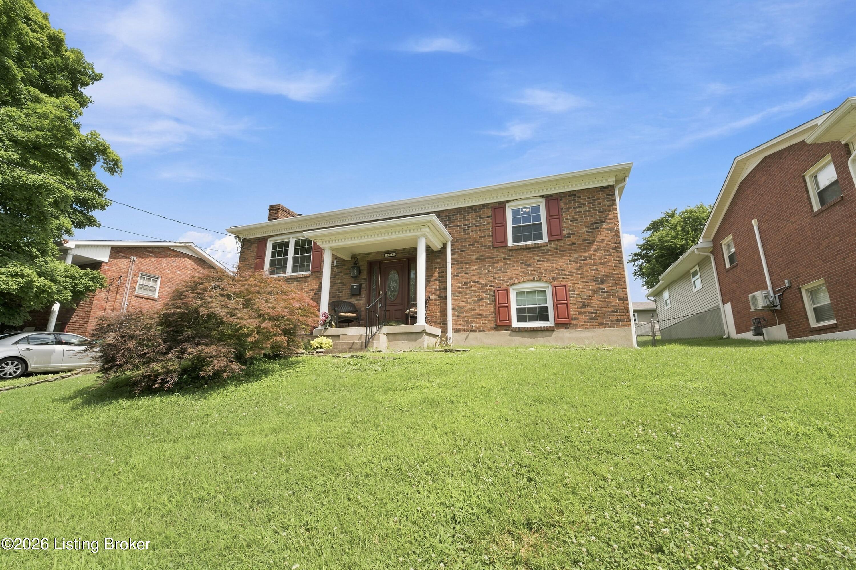 6913 Norlynn Dr