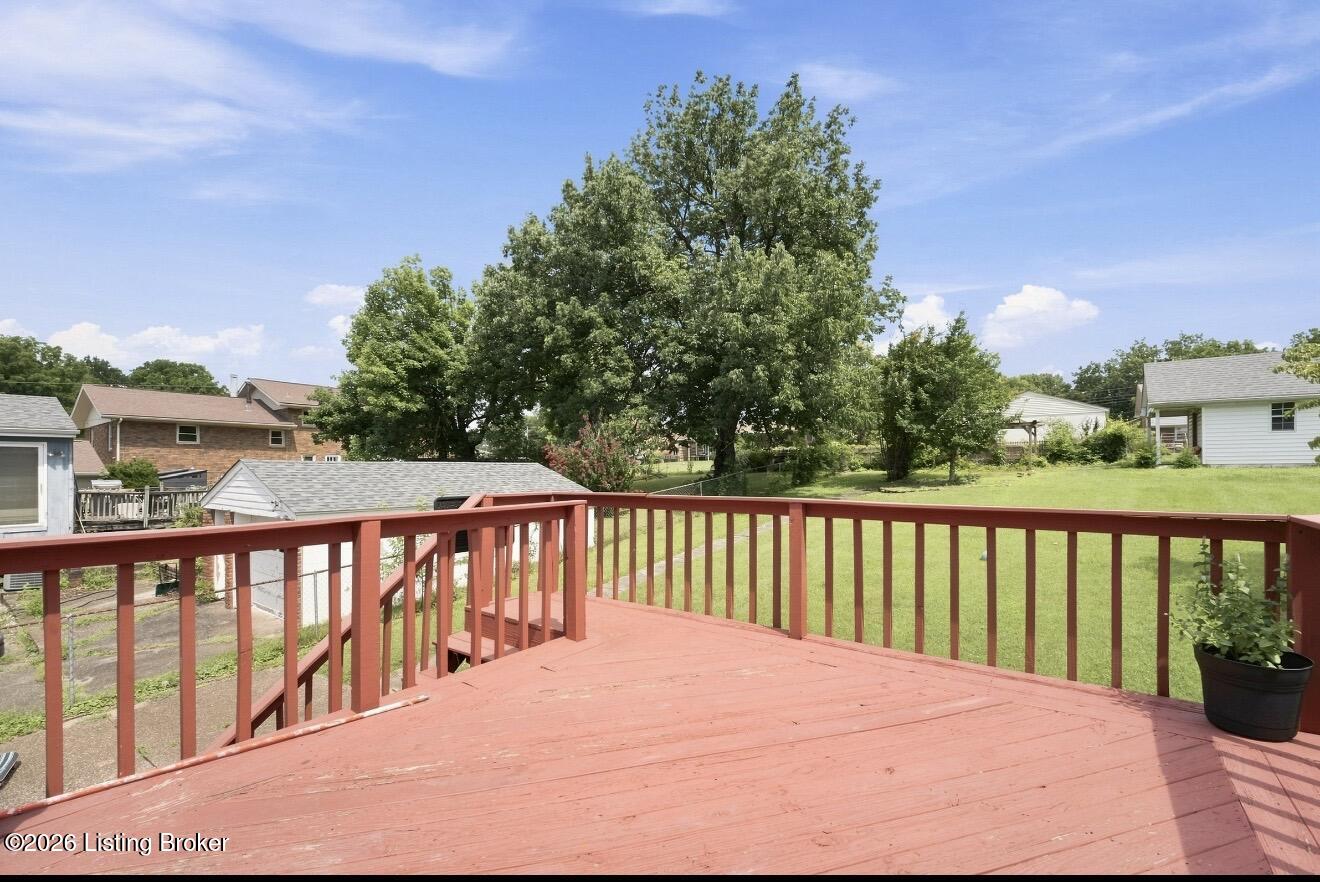 6913 Norlynn Dr