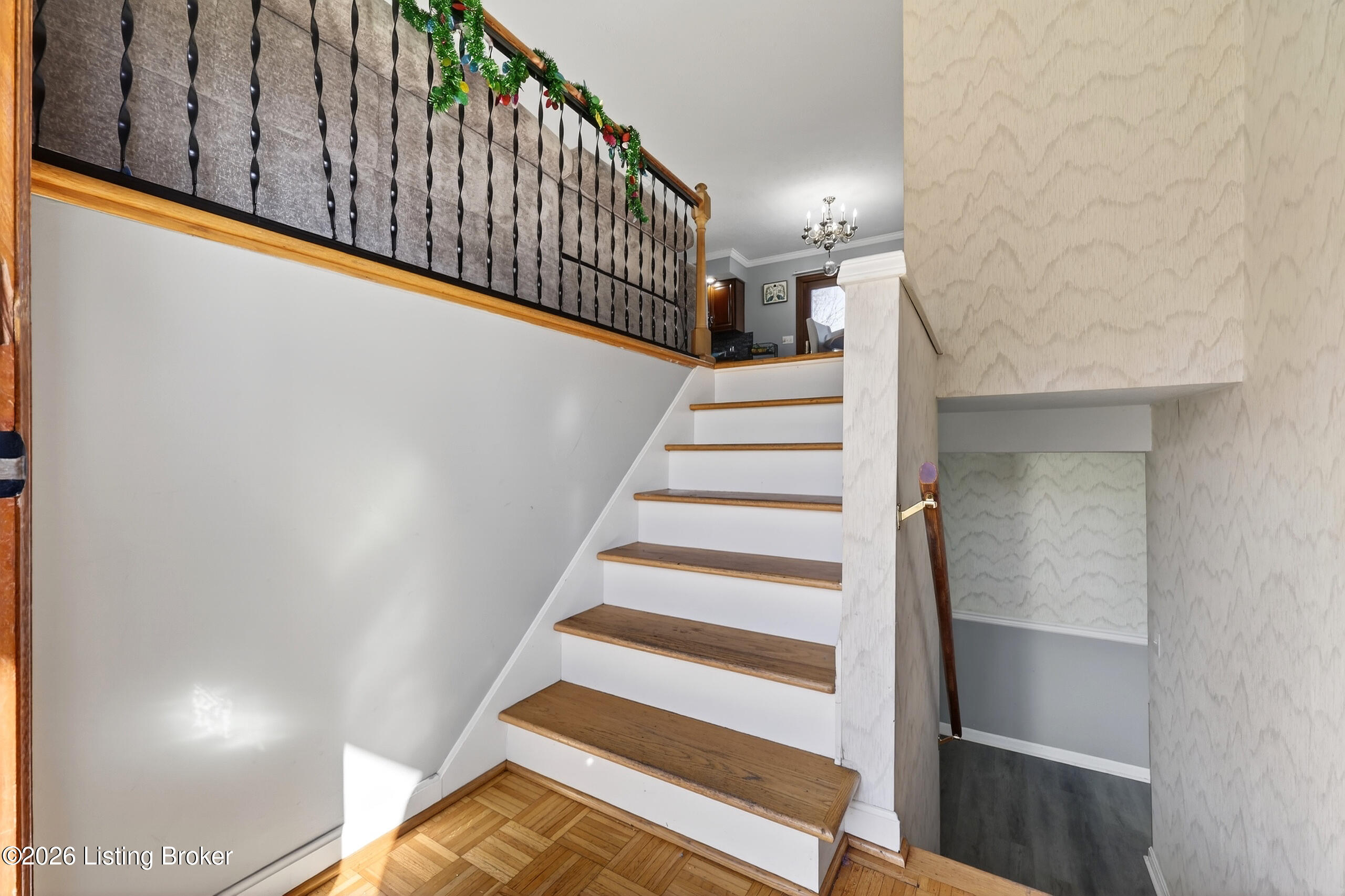 6913 Norlynn Dr