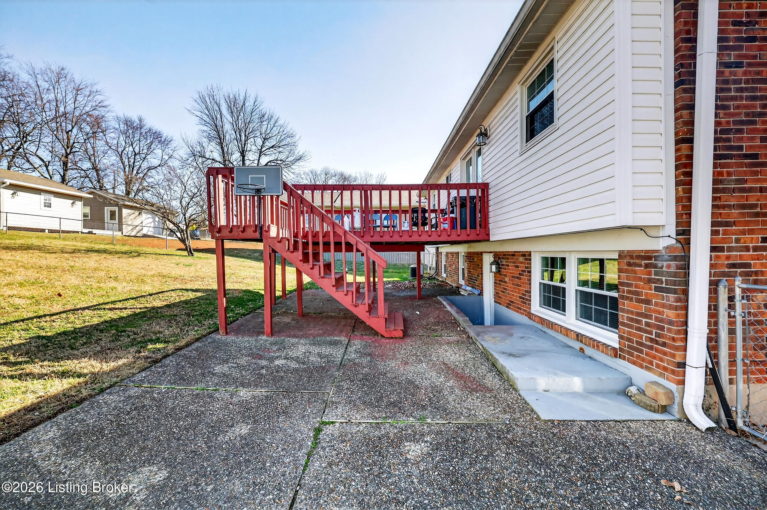 6913 Norlynn Dr