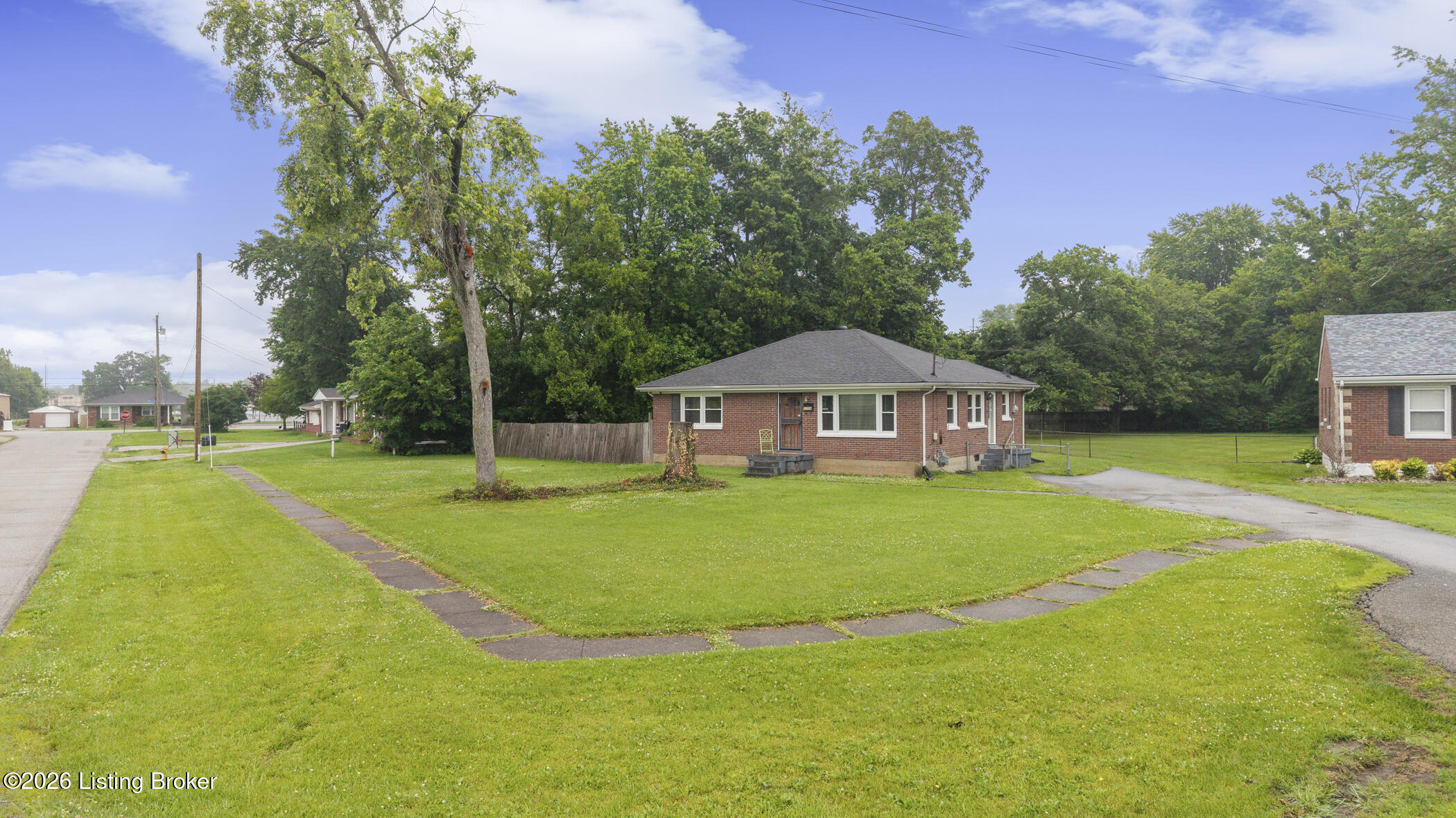 1703 Cardinal Ct