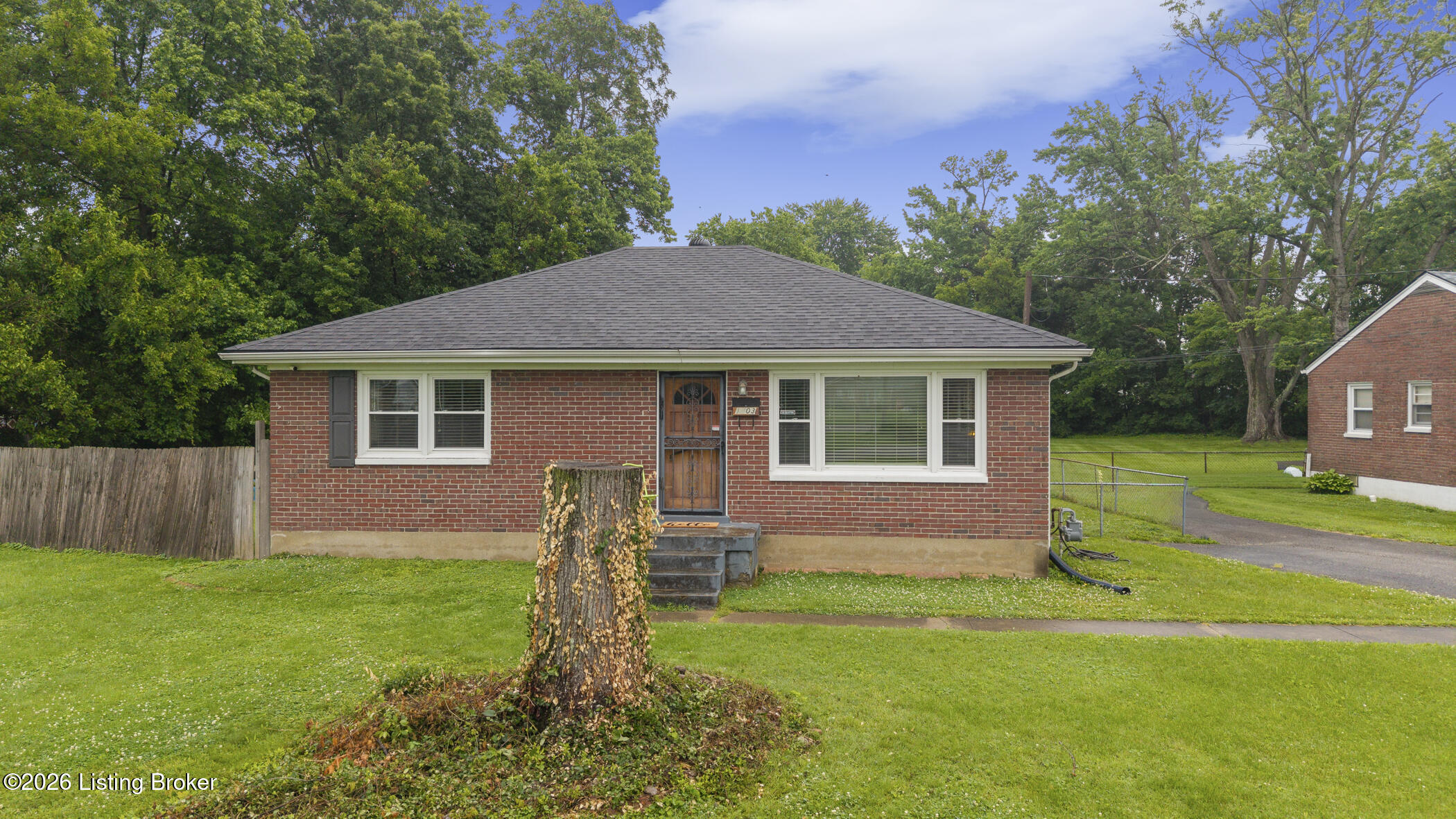 1703 Cardinal Ct