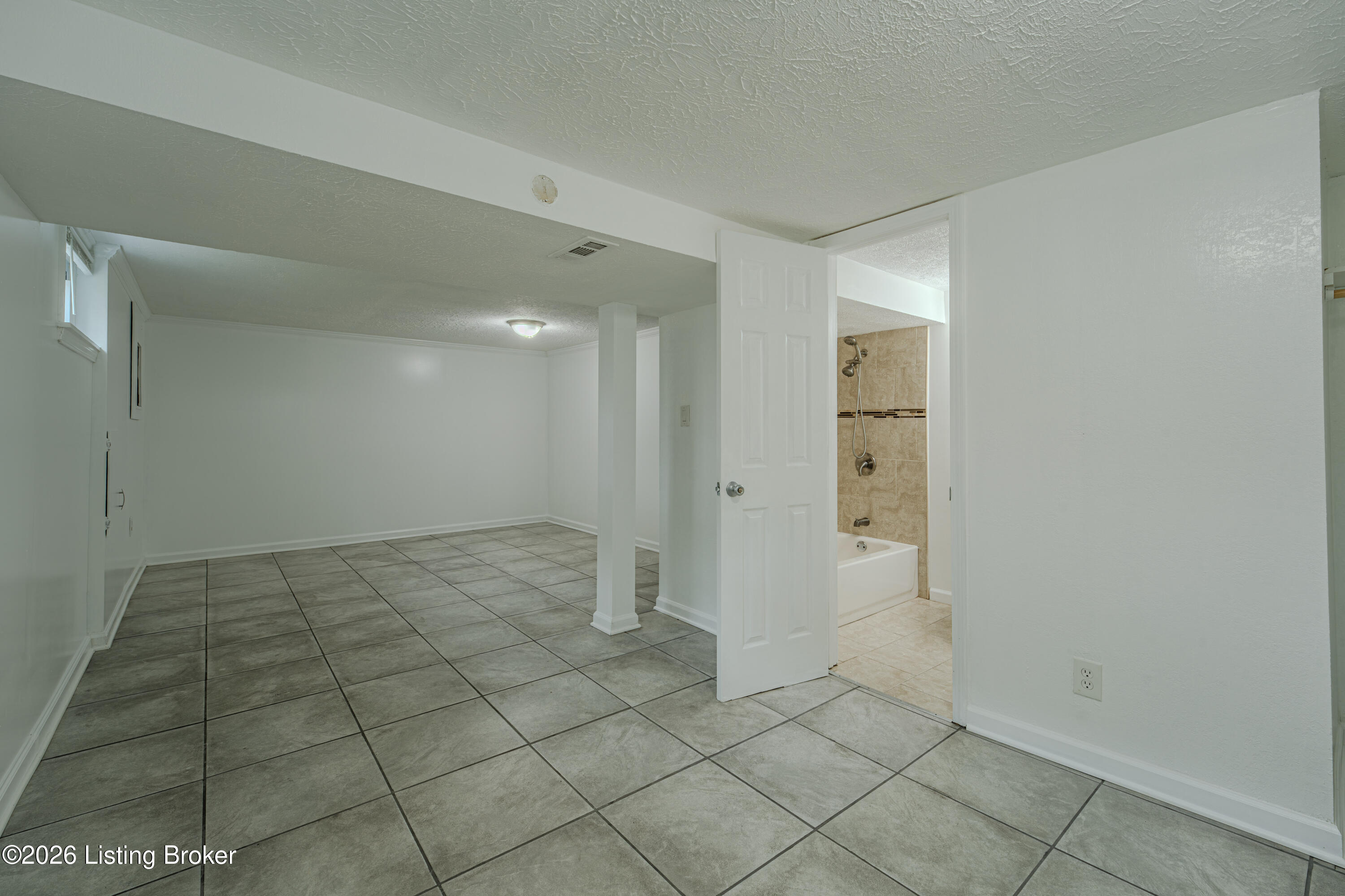 4207 Retreat Rd