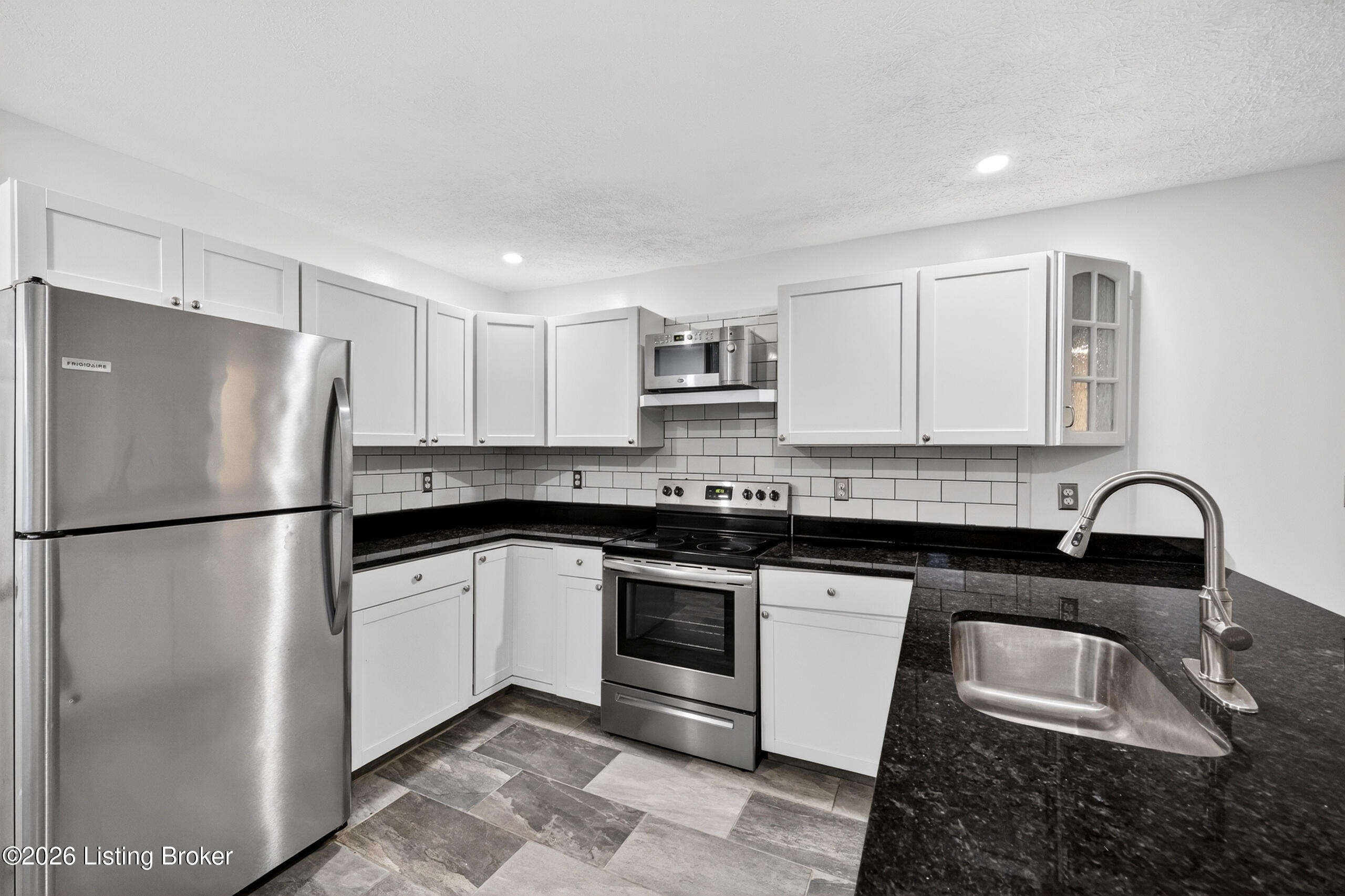 7101 Johnsontown Rd