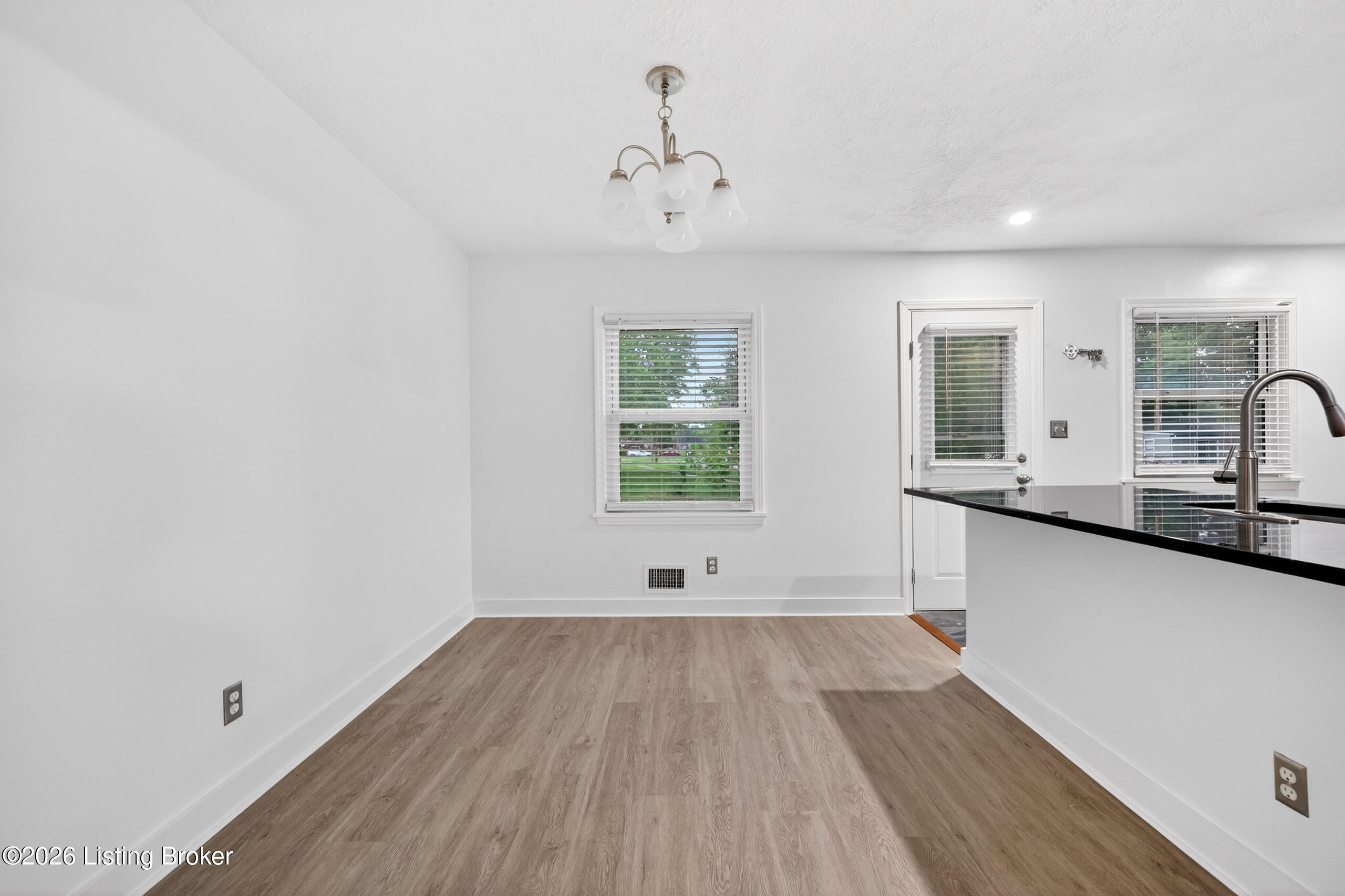 7101 Johnsontown Rd