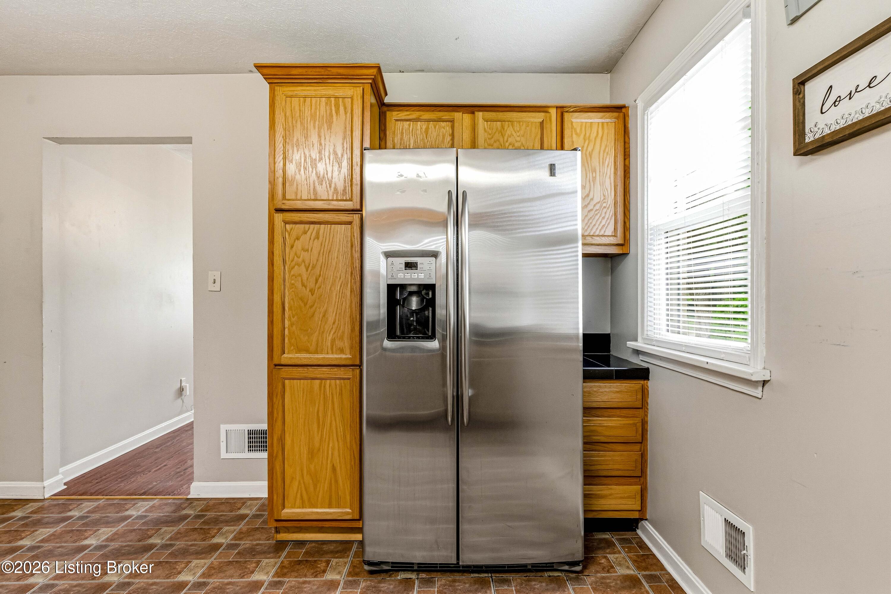 11709 Mahogany Dr