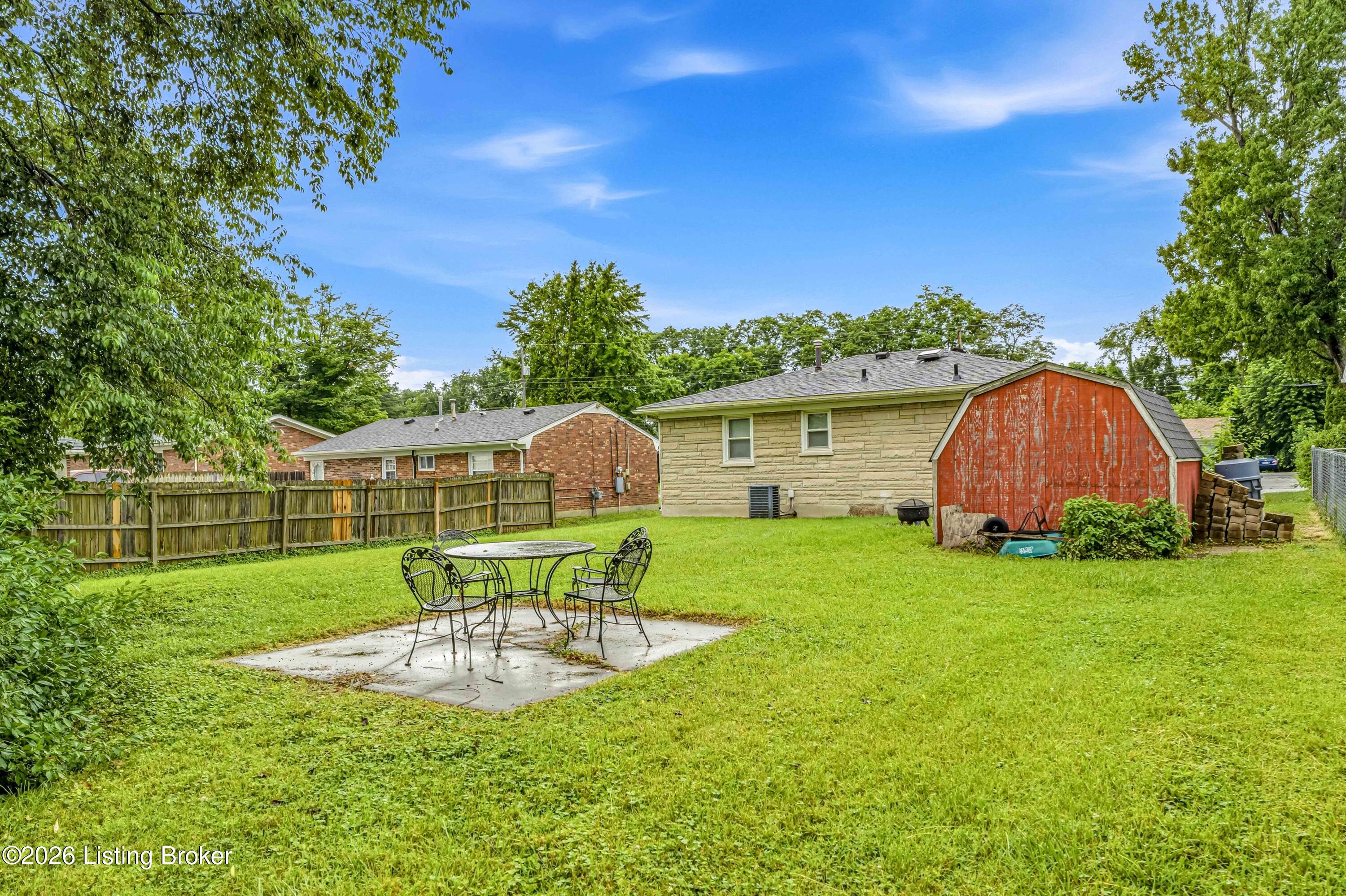 11709 Mahogany Dr