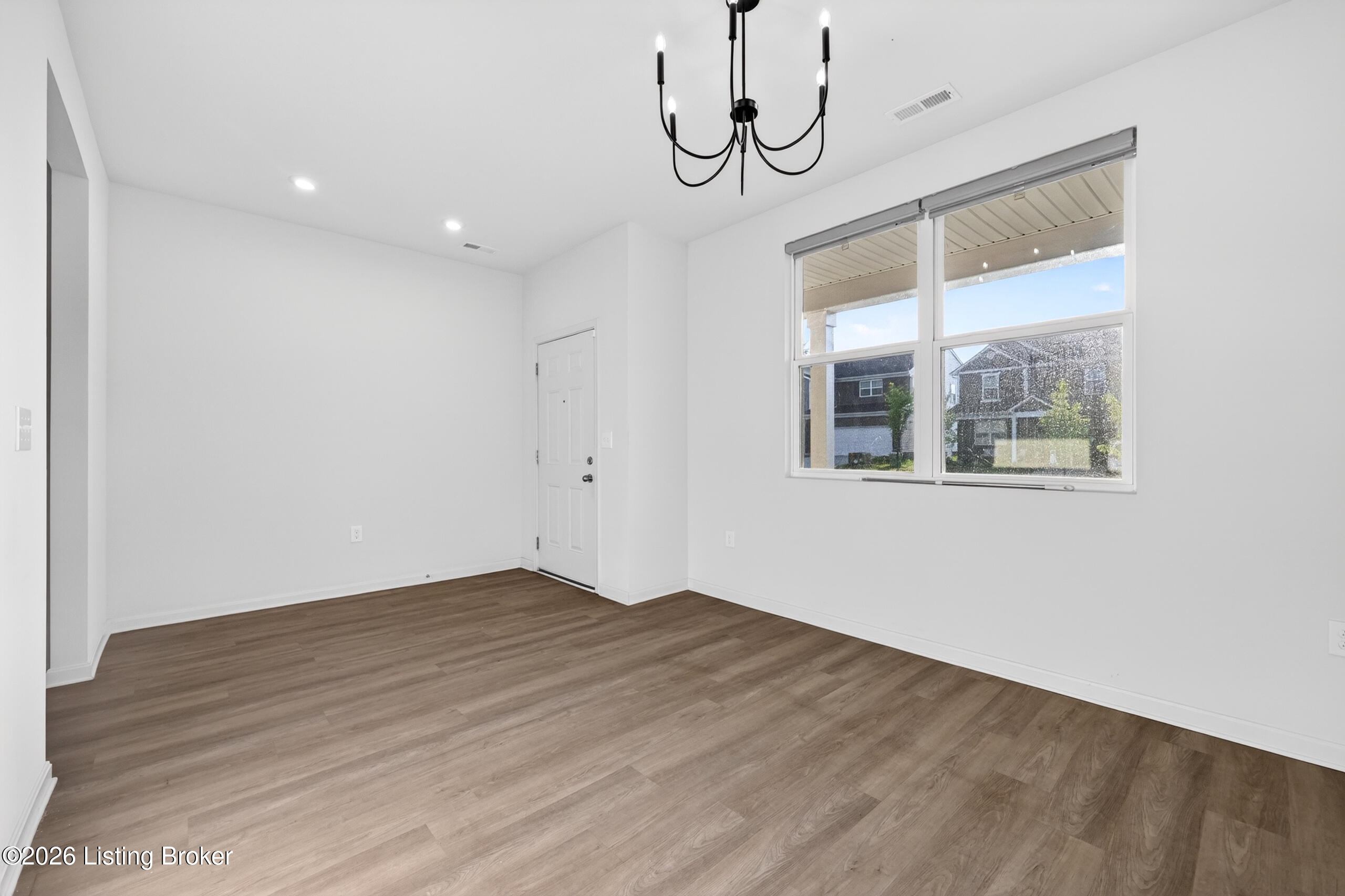 4395 Coppice Trail