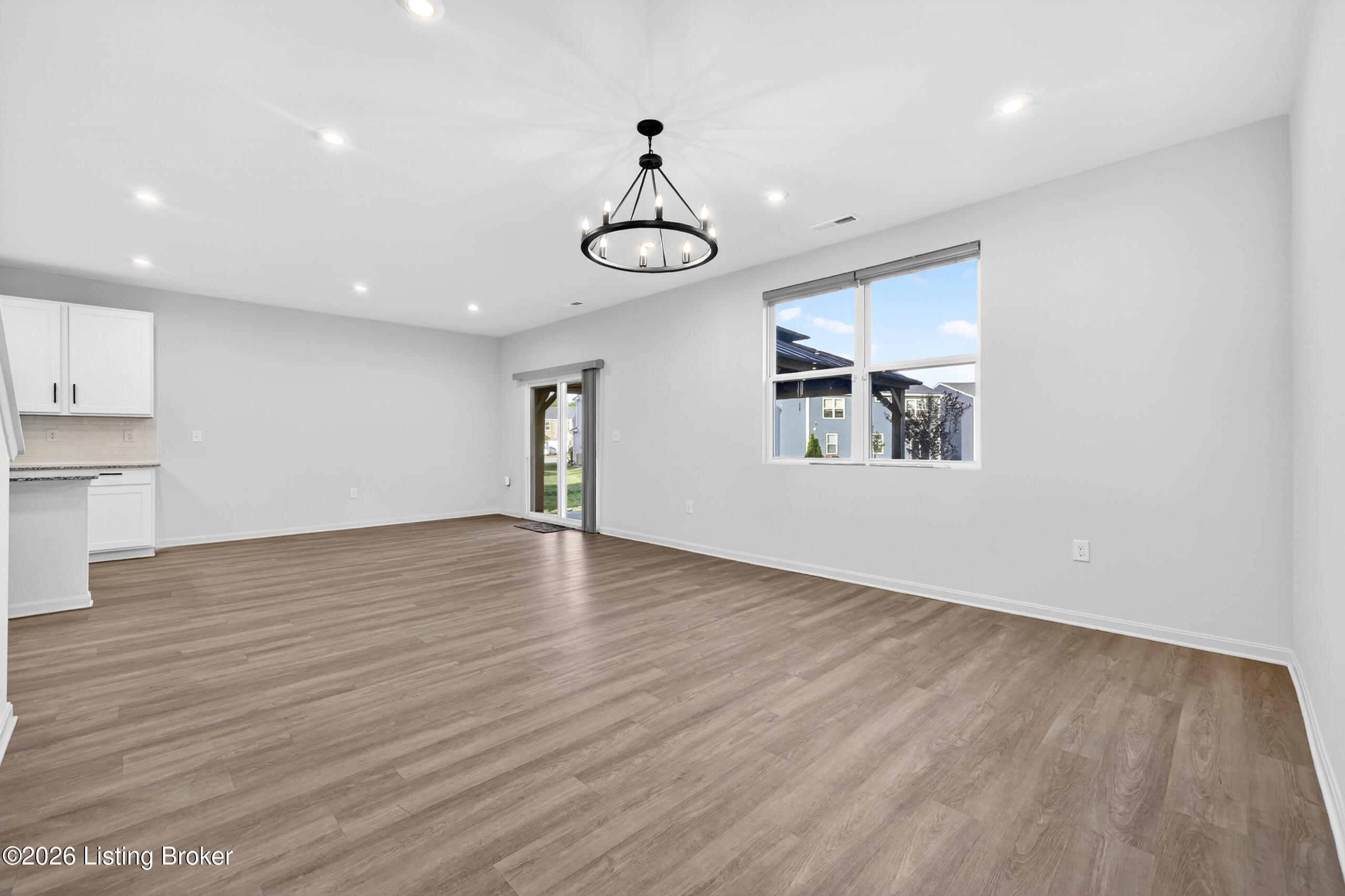 4395 Coppice Trail