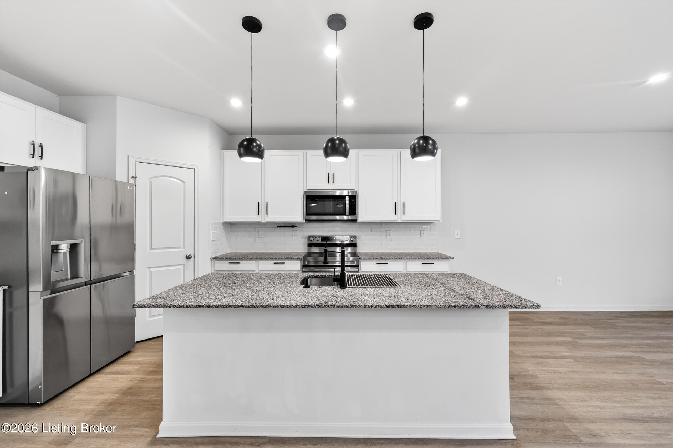 4395 Coppice Trail