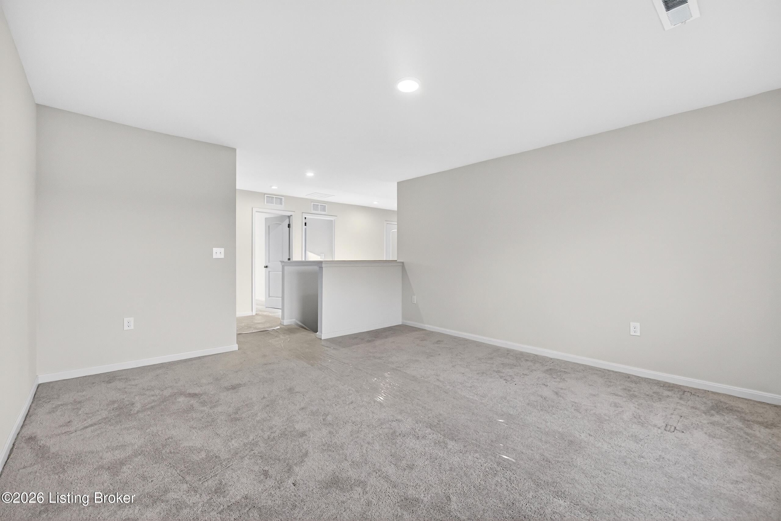 4395 Coppice Trail