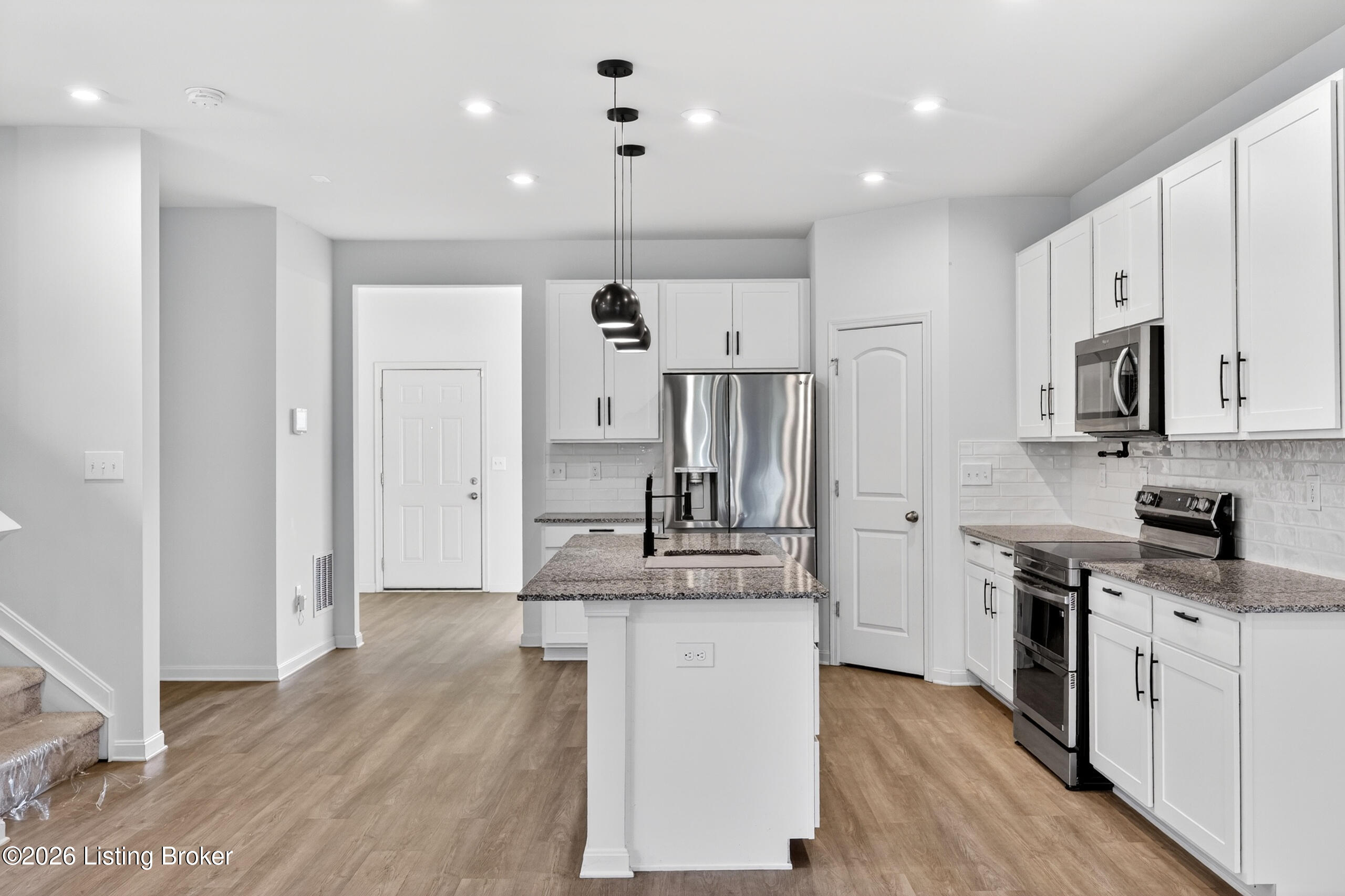 4395 Coppice Trail