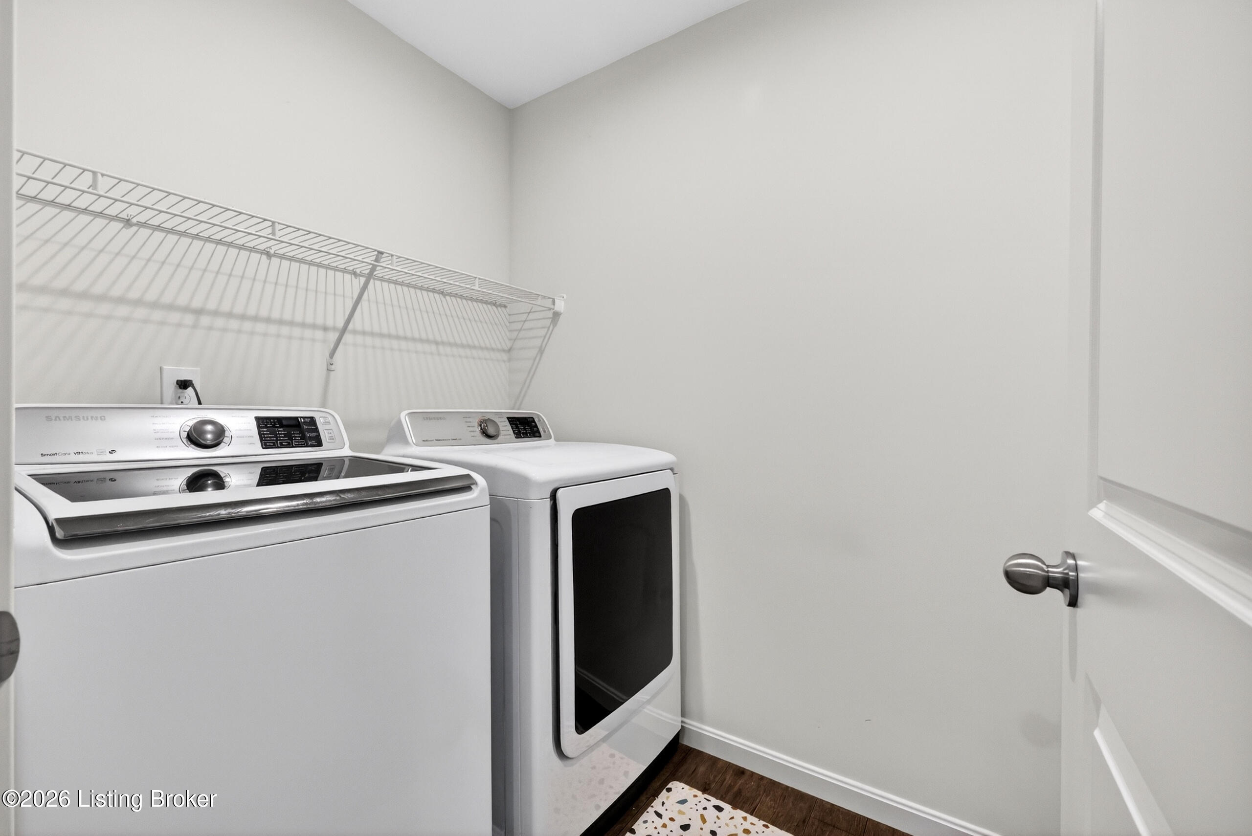 4395 Coppice Trail
