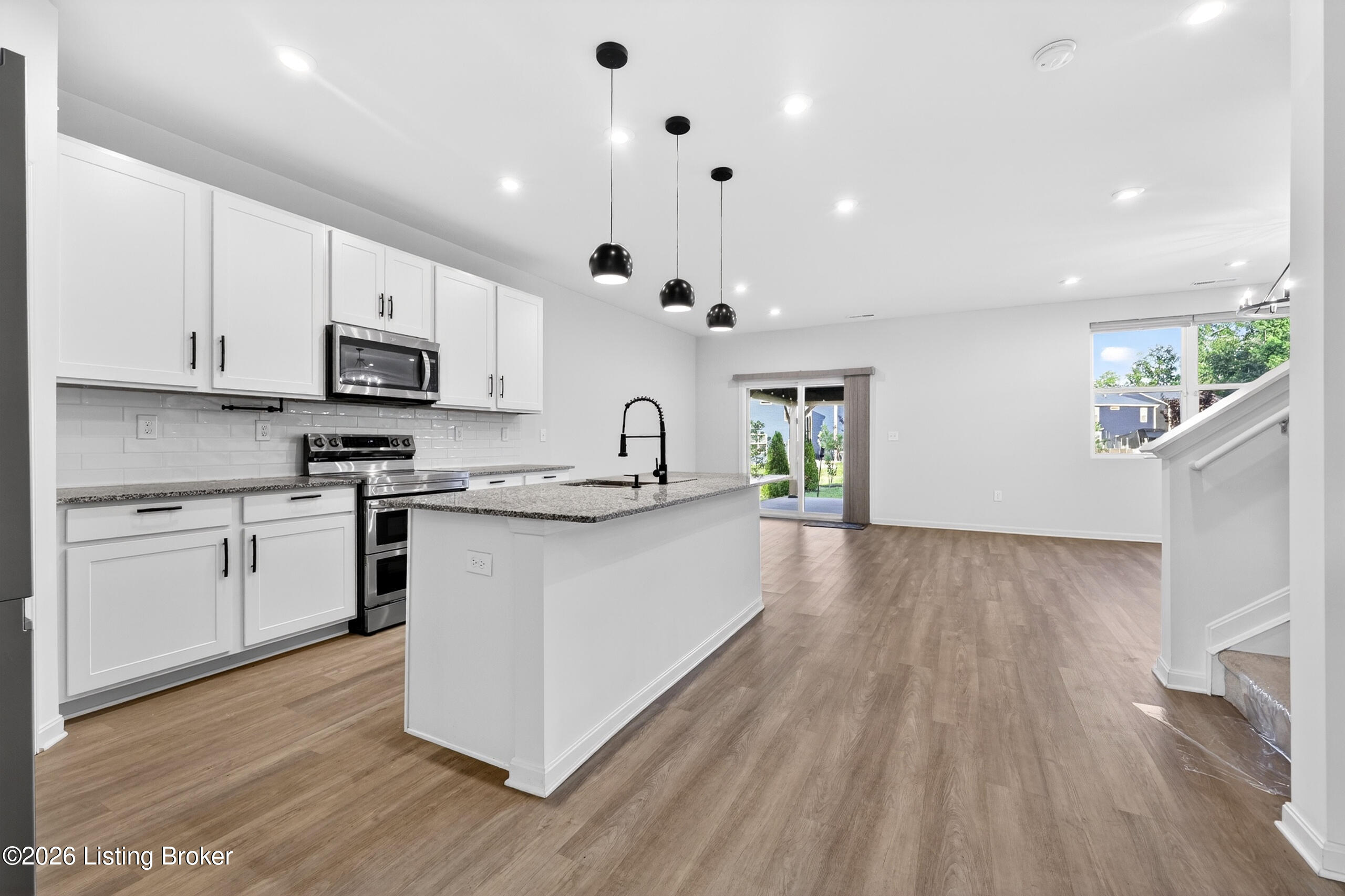 4395 Coppice Trail