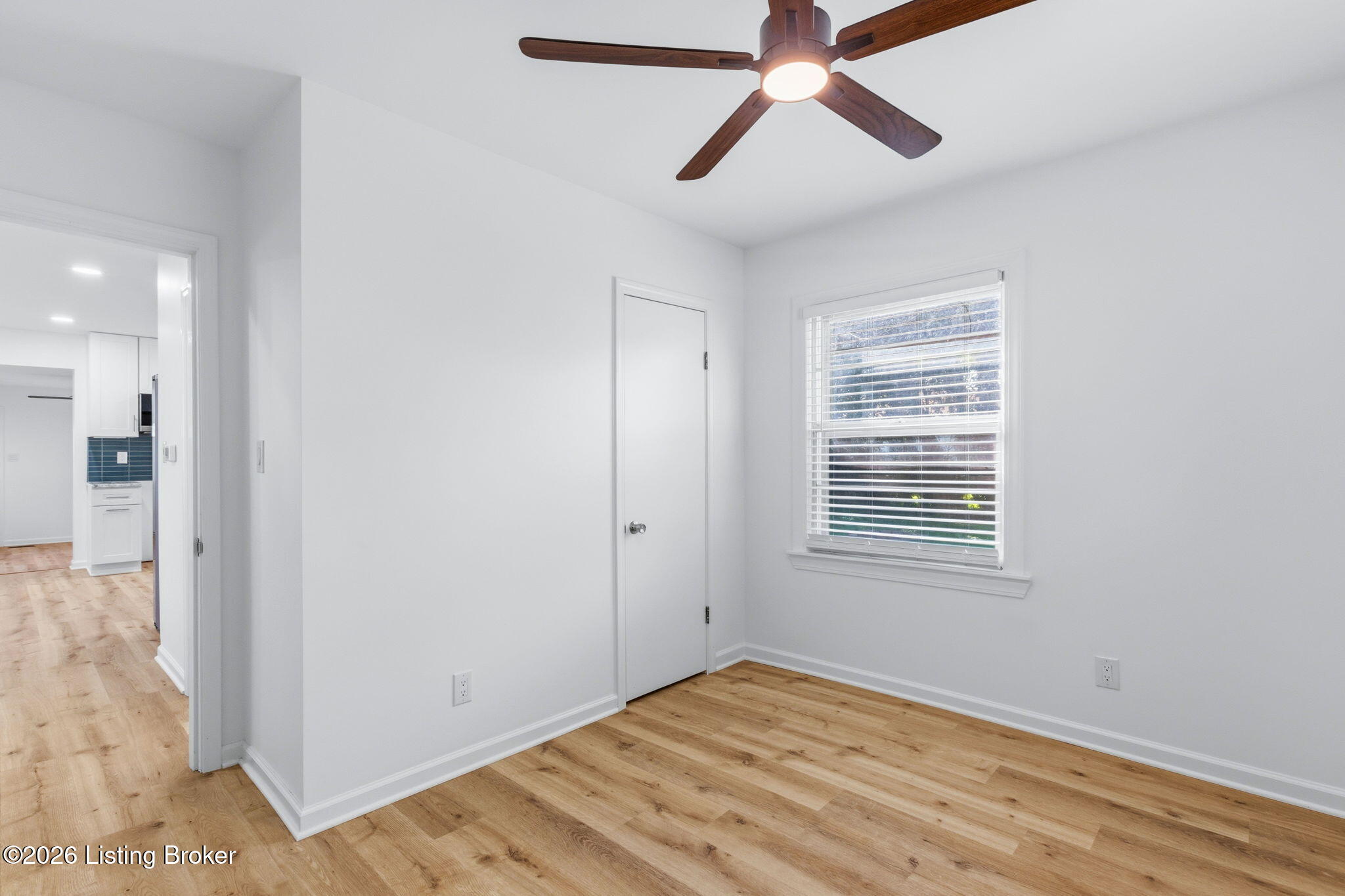 1213 Krupp Park Dr