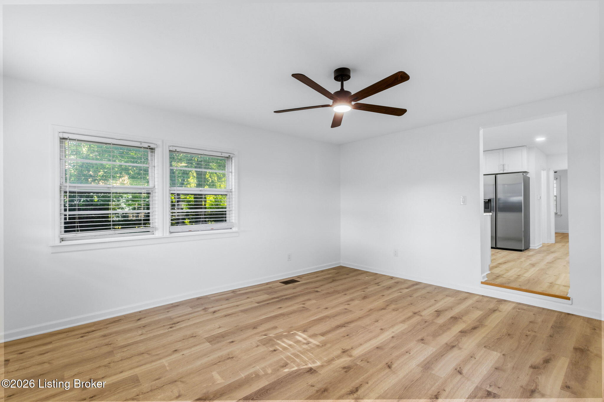 1213 Krupp Park Dr