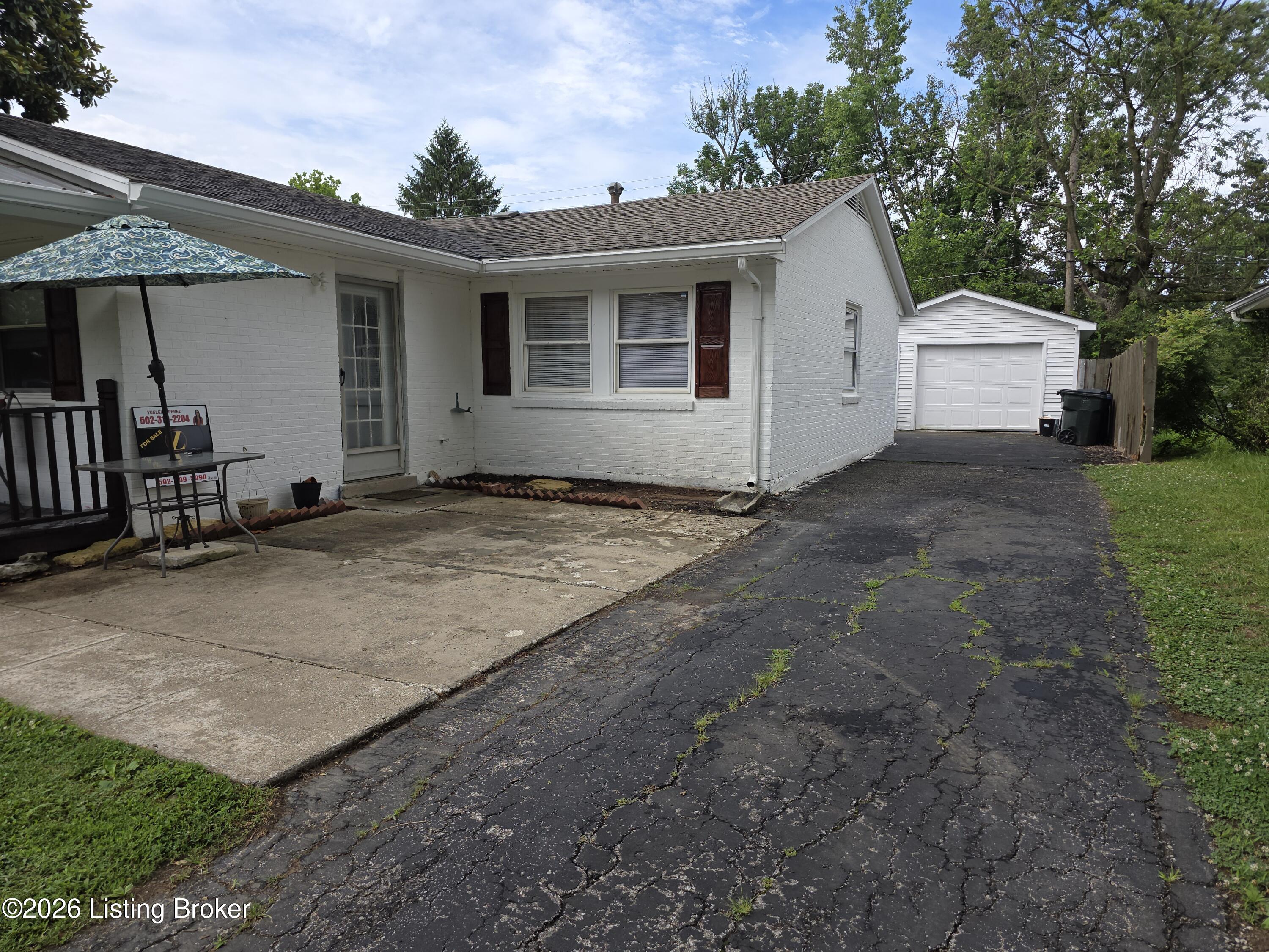1706 Sarasota Ct