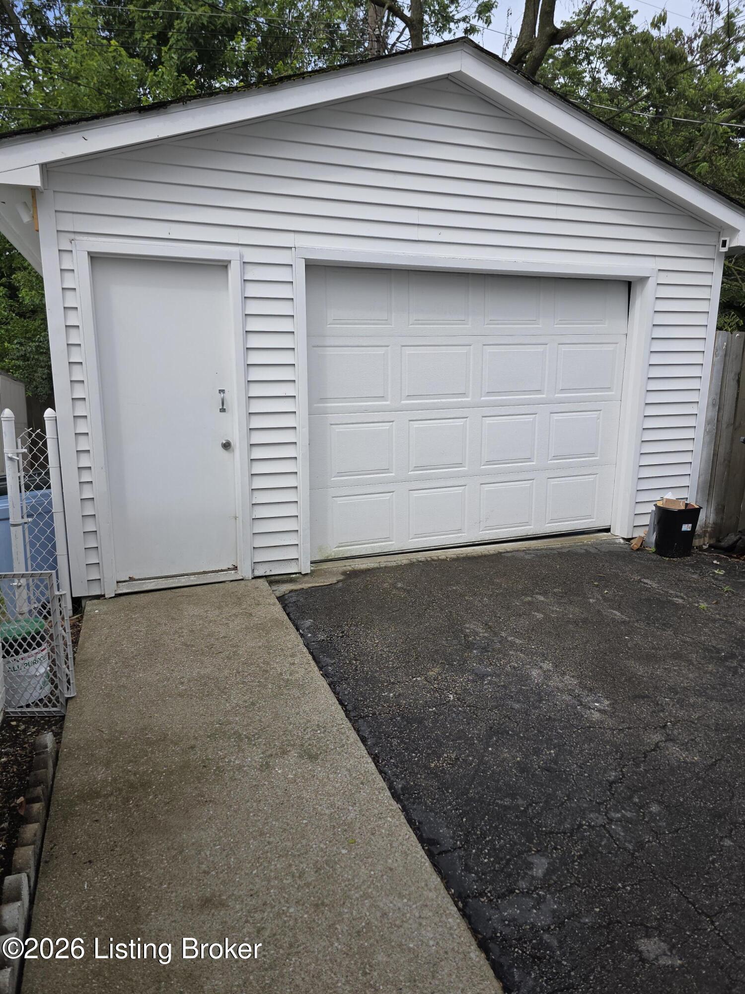 1706 Sarasota Ct