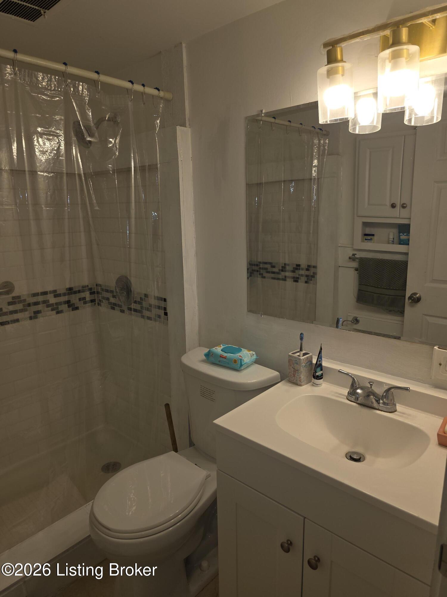 1706 Sarasota Ct