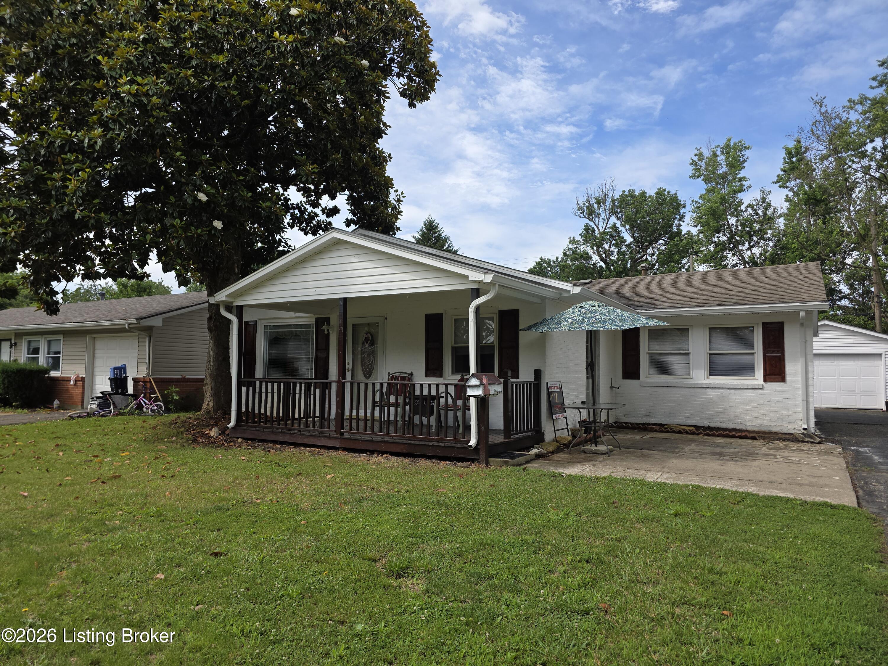 1706 Sarasota Ct