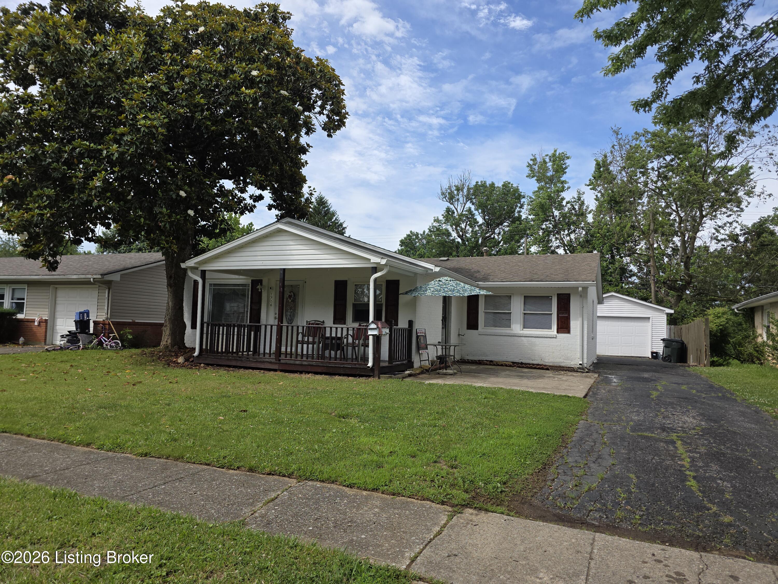 1706 Sarasota Ct