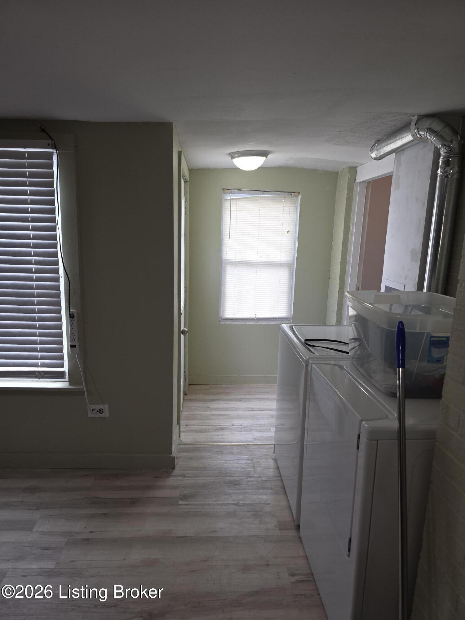 1706 Sarasota Ct