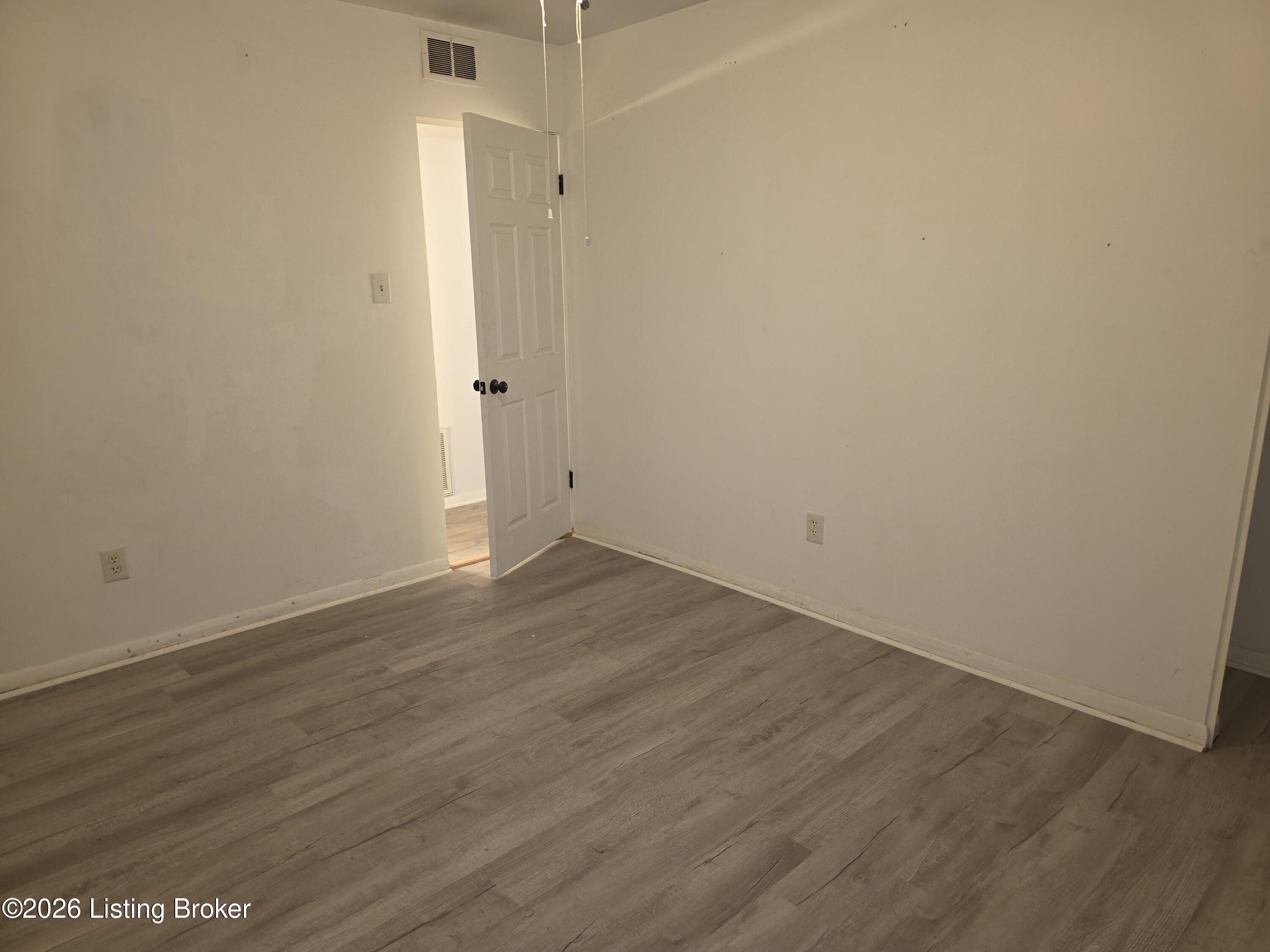 1706 Sarasota Ct