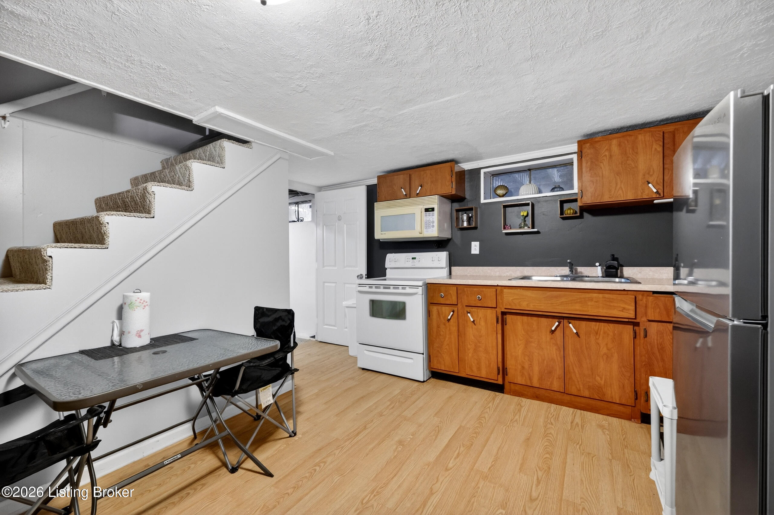 1324 Lance Dr