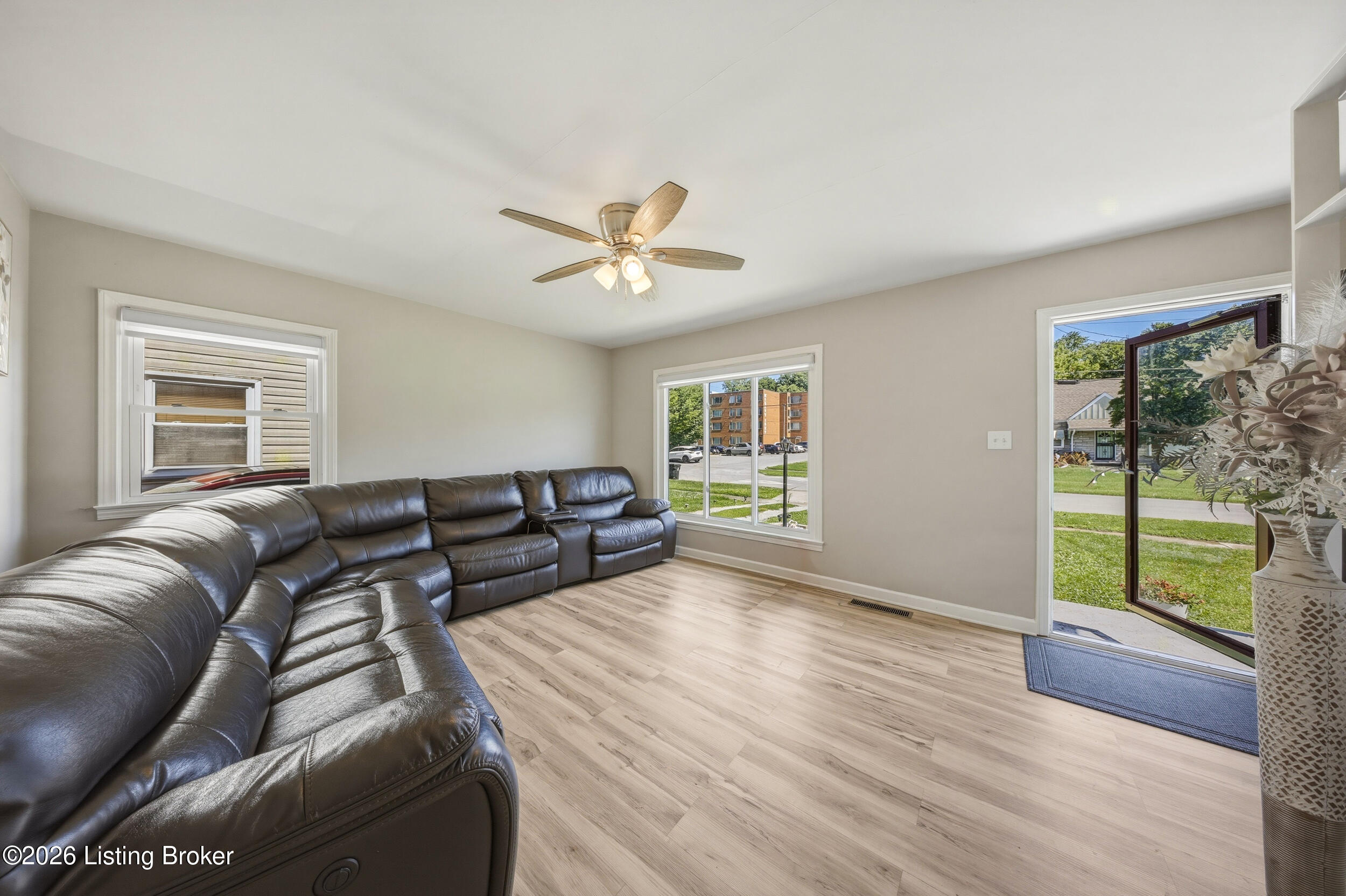 1794 Wilart Dr