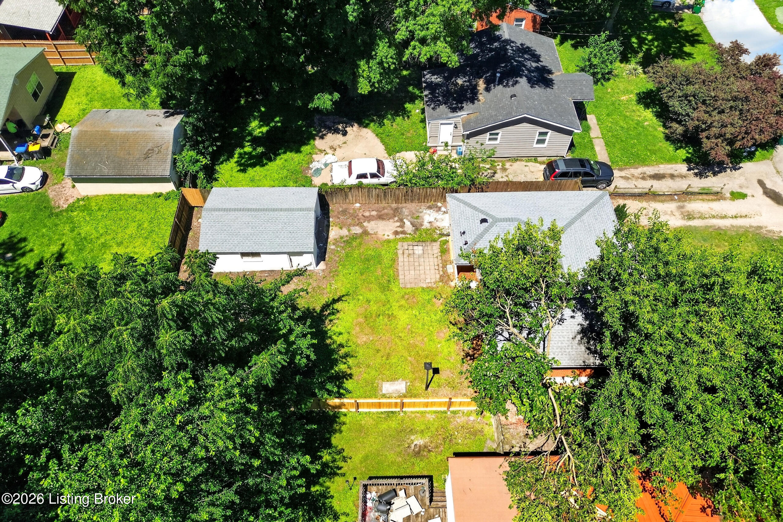2406 Franklin Ave