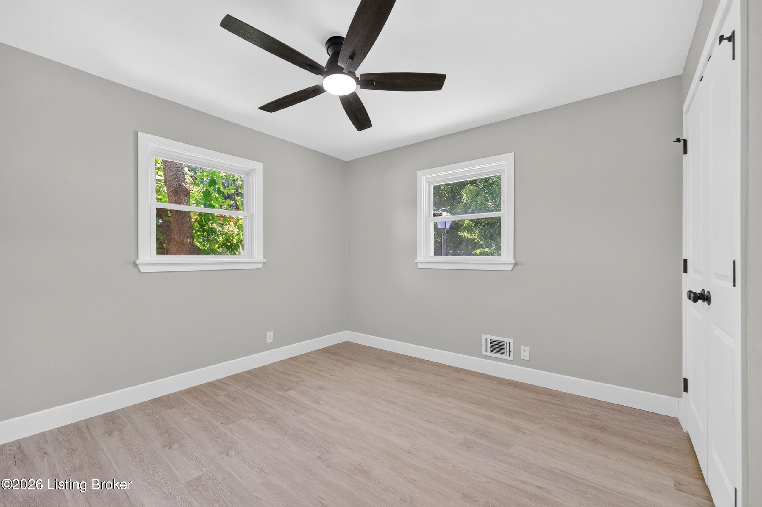 2406 Franklin Ave