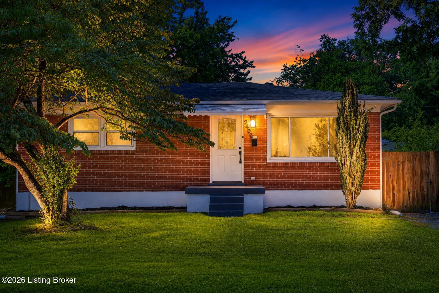 2406 Franklin Ave