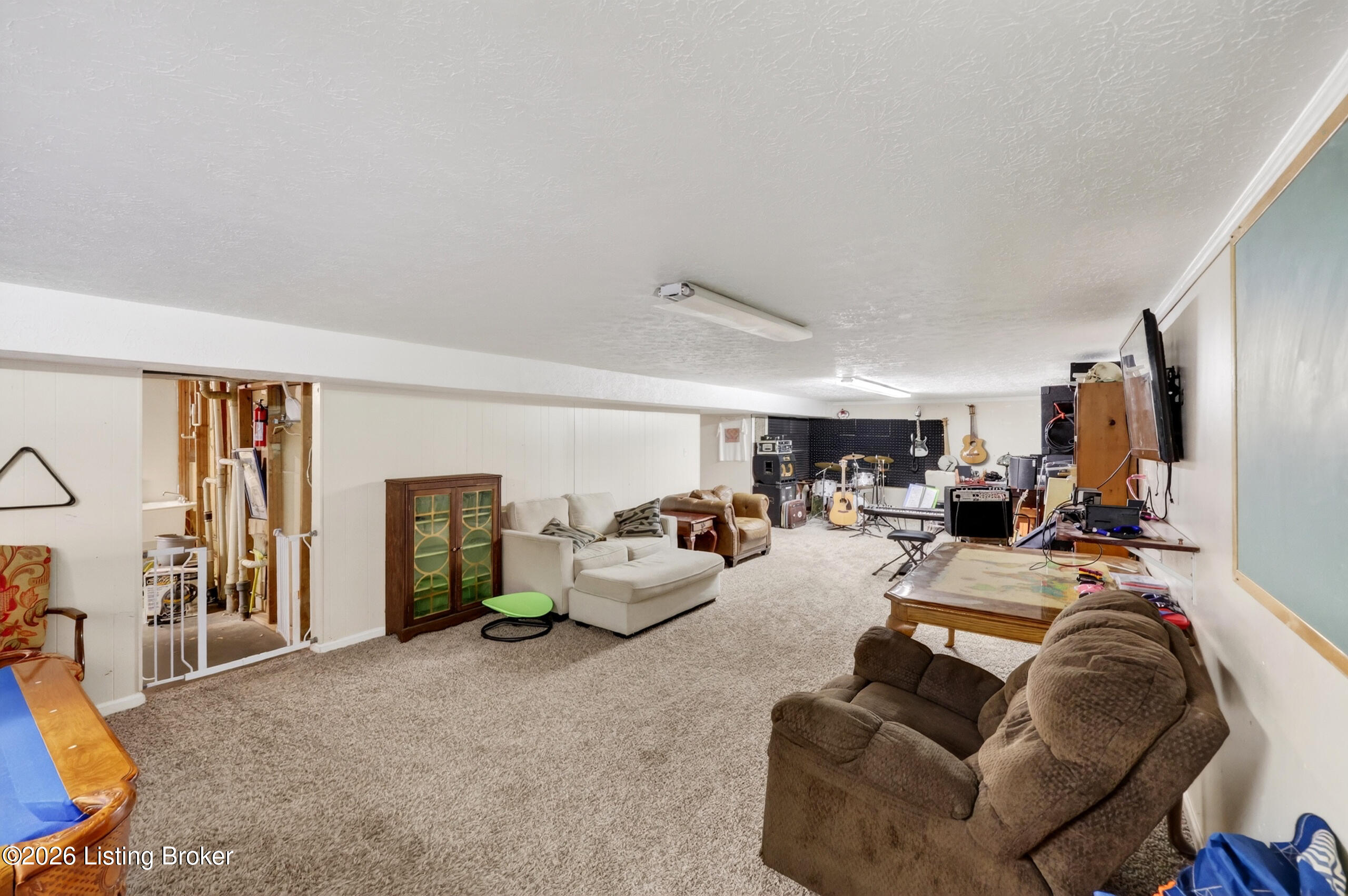 2302 High Pine Dr