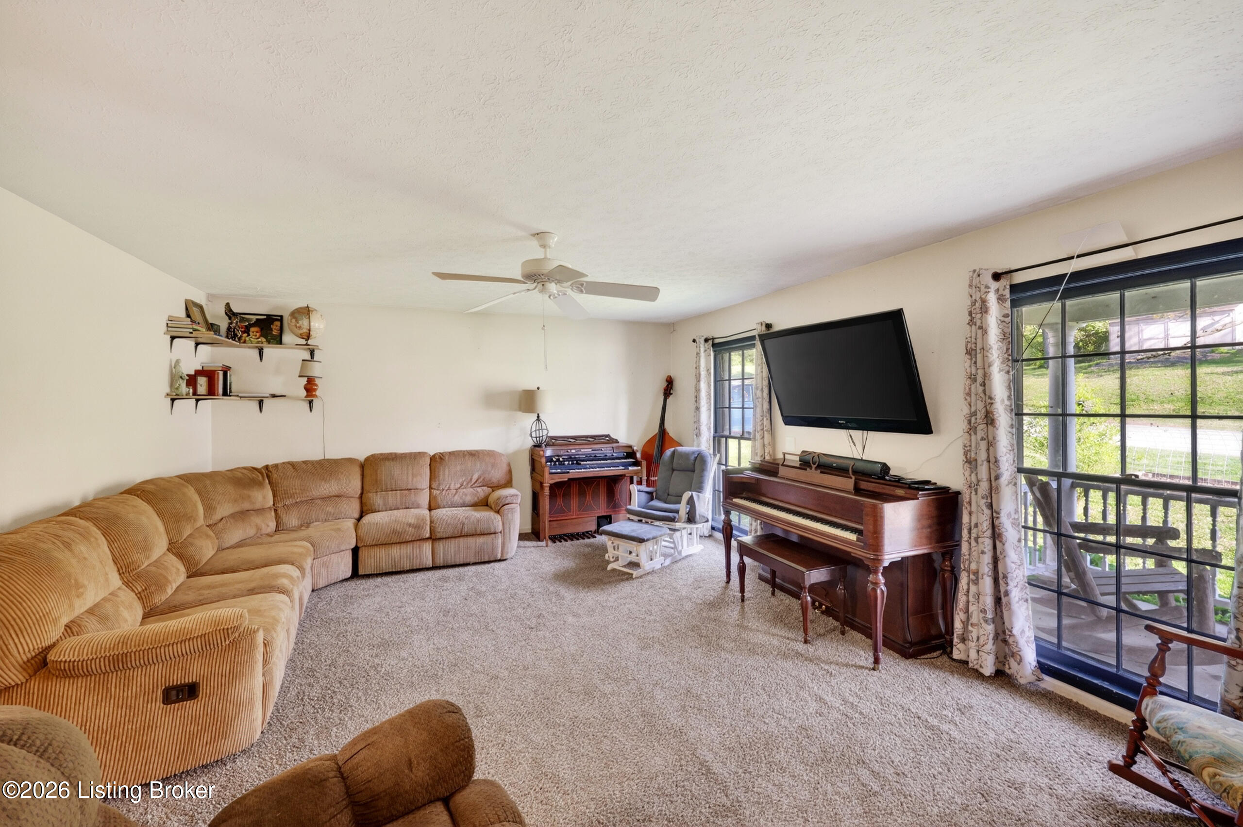 2302 High Pine Dr