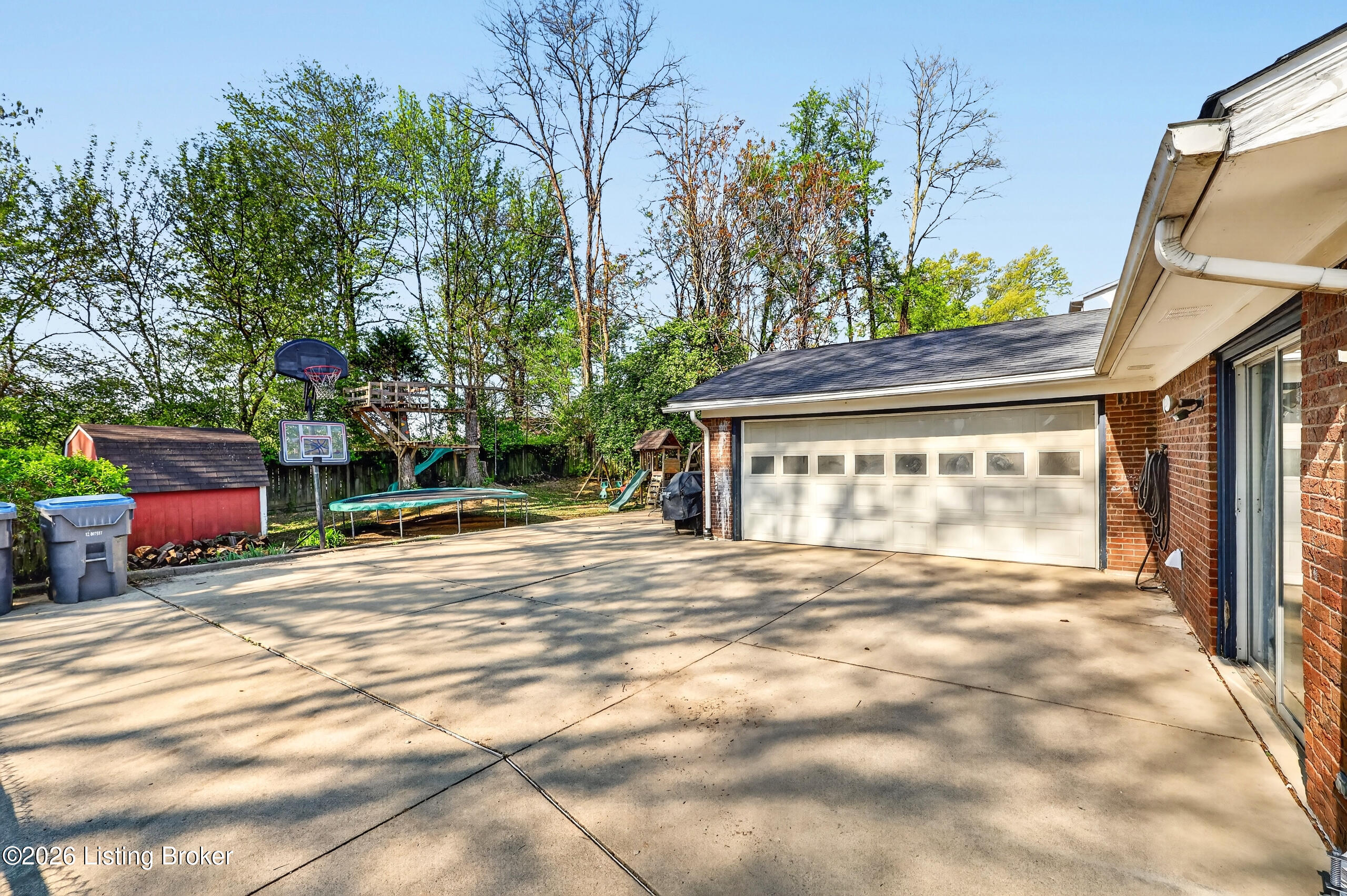 2302 High Pine Dr