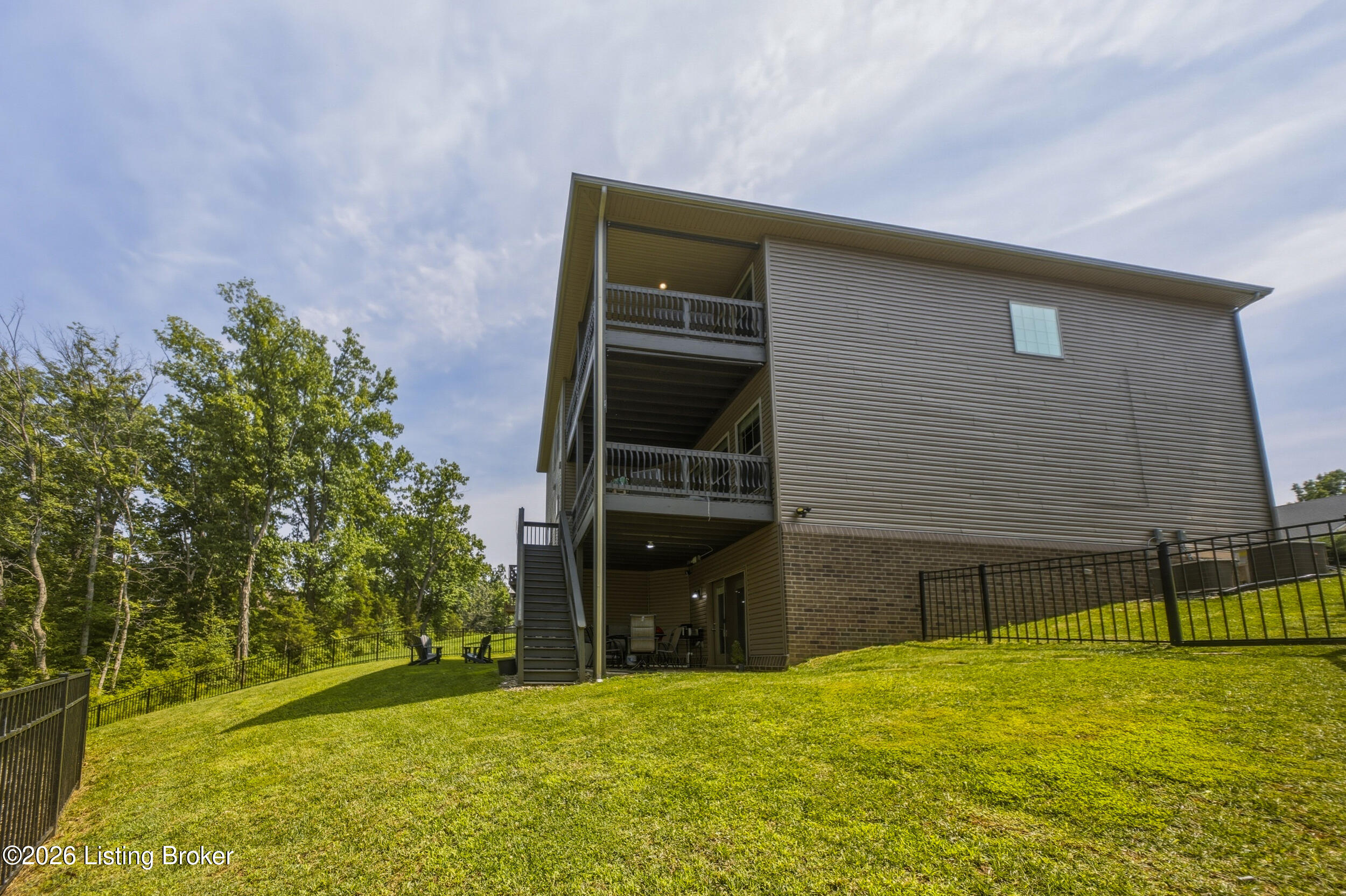 227 Belden Trail