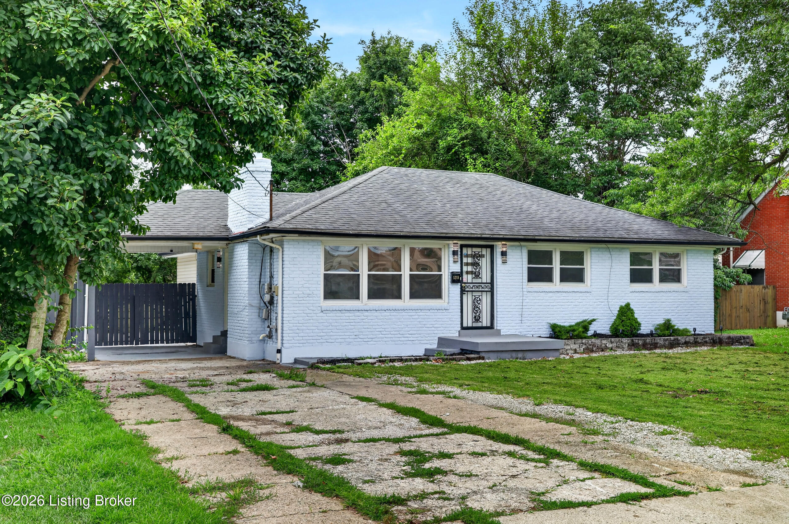 5218 Famous Way