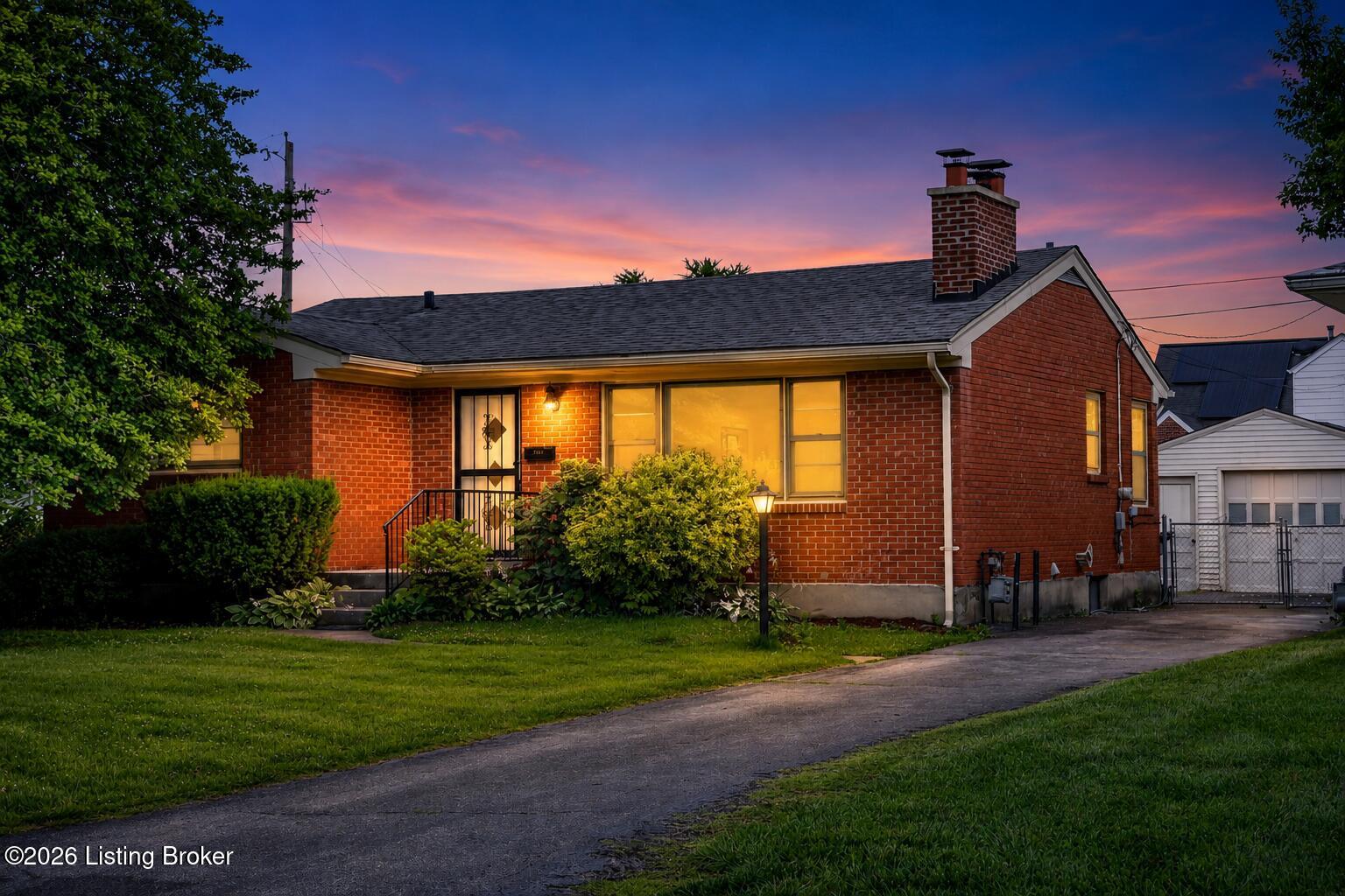 3530 Kerry Dr