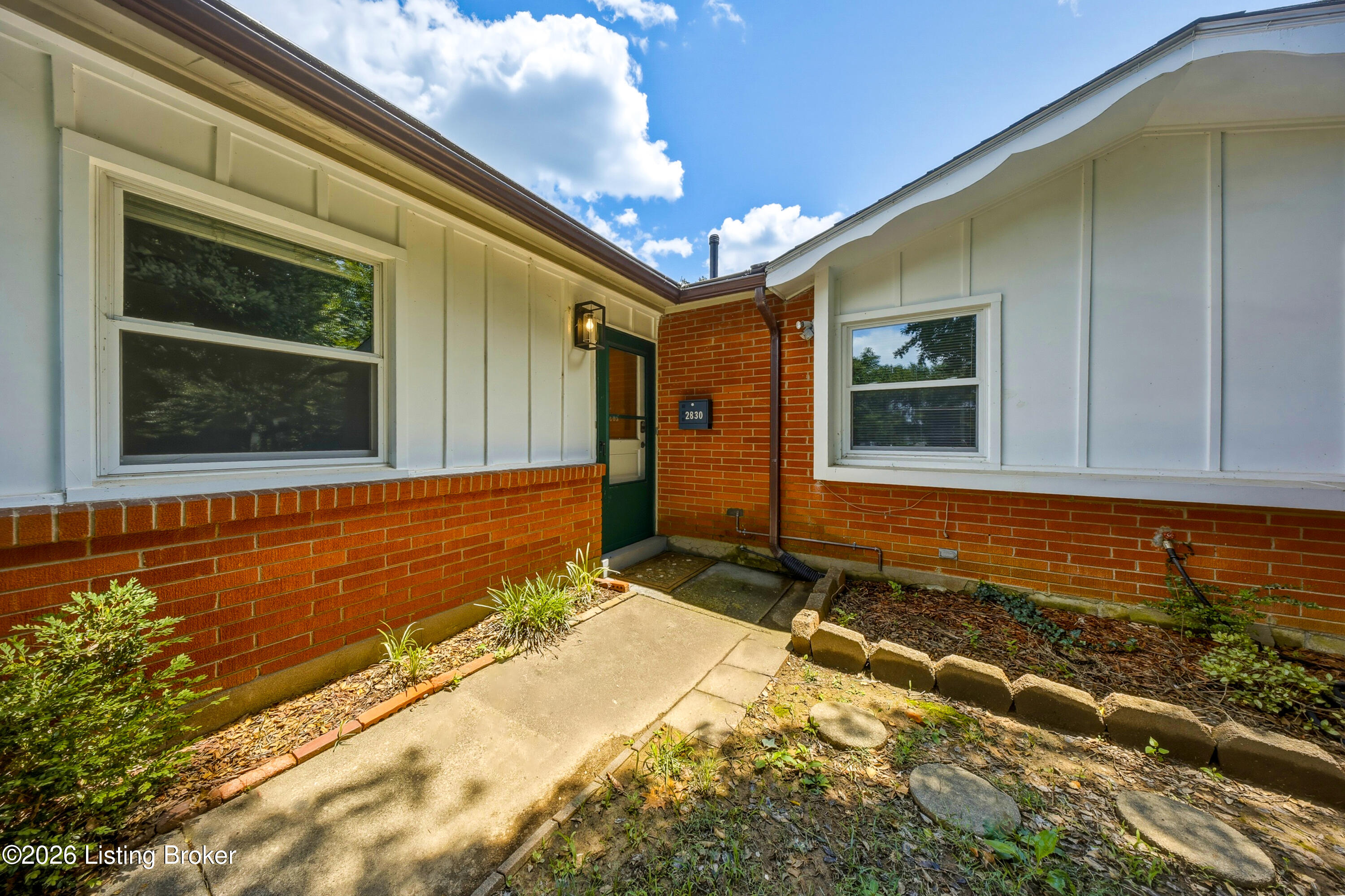 2830 Rockhaven Ave