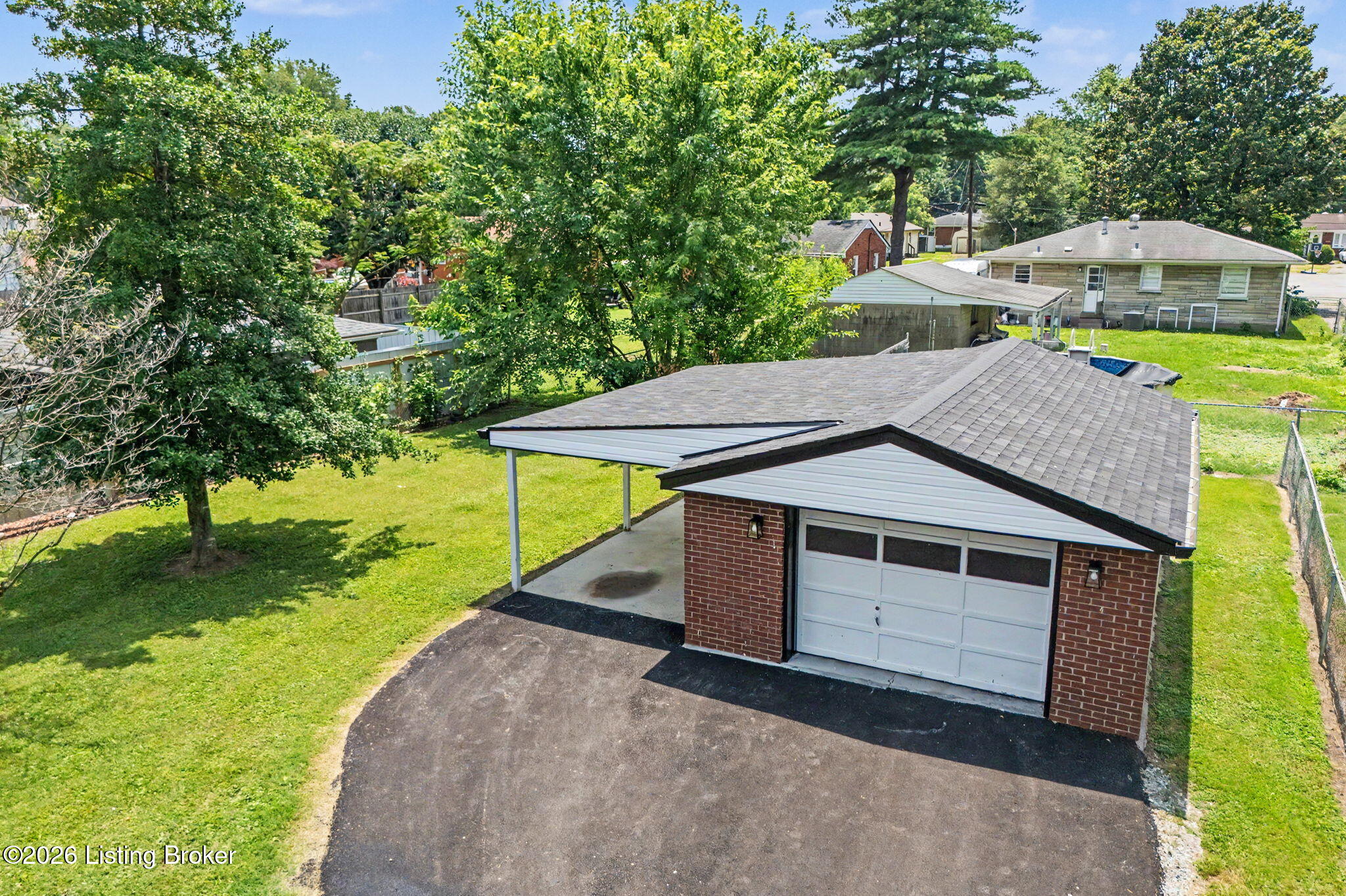 2412 Waco Ct