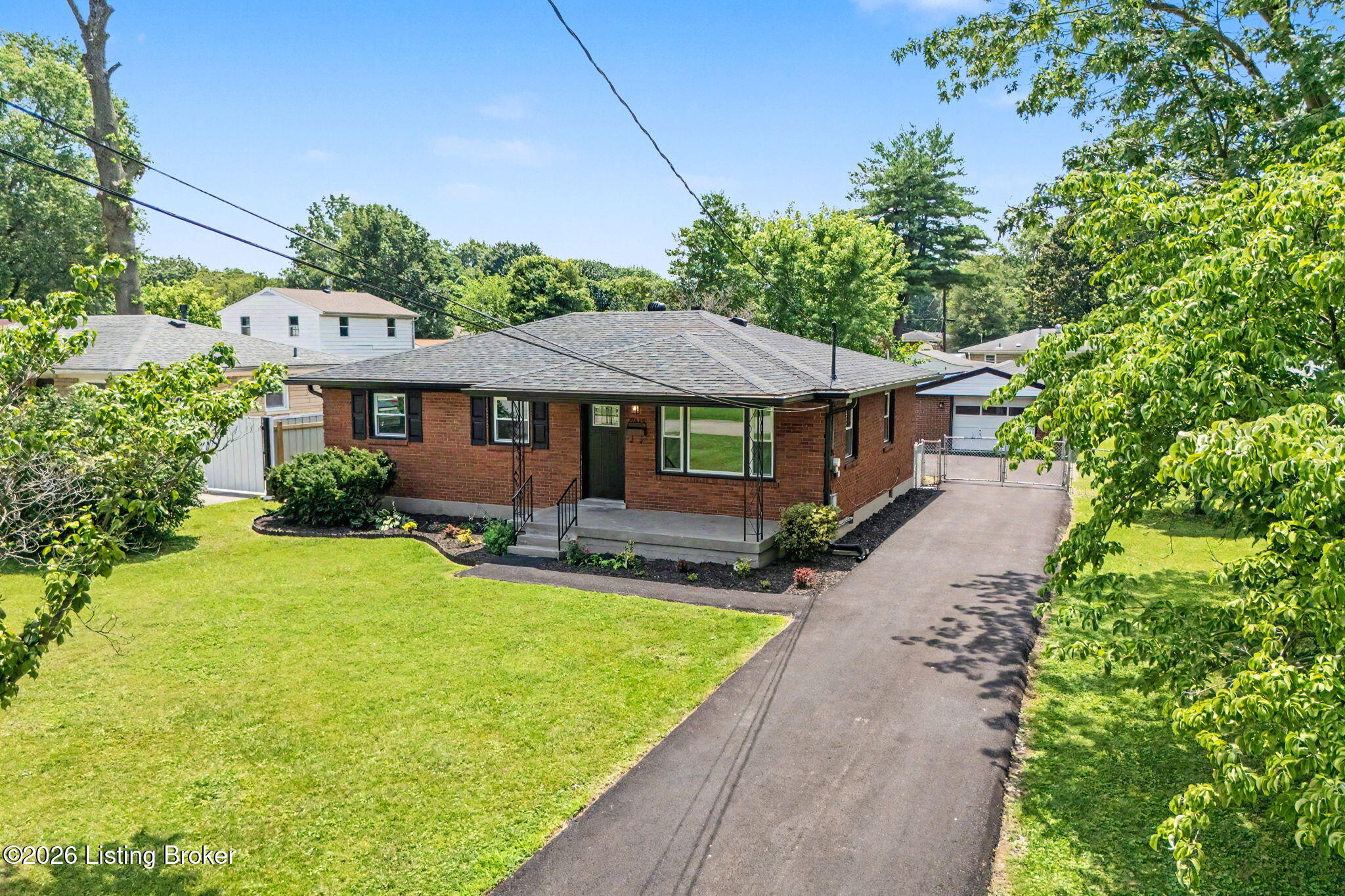 2412 Waco Ct