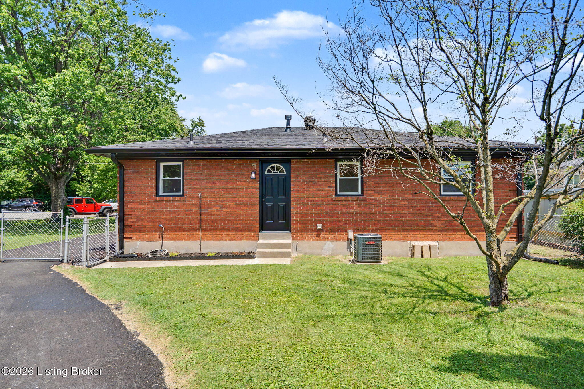 2412 Waco Ct