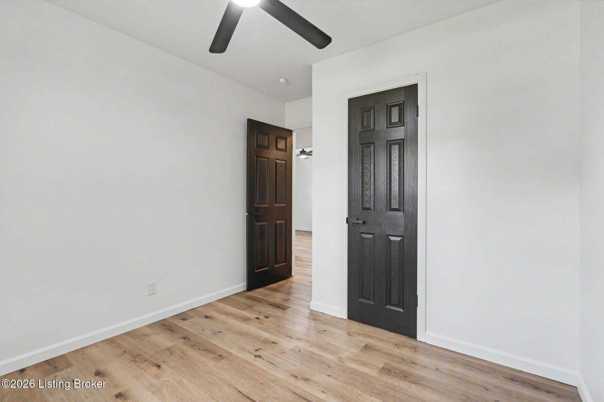 2412 Waco Ct